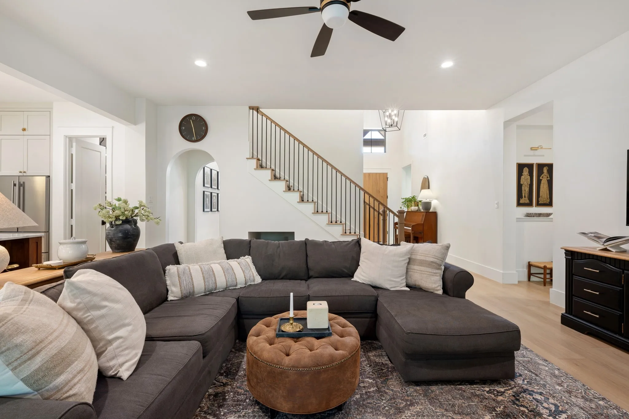 Single Family Residence For Sale in Dallas County , 477 Stone Canyon Drive, Sunnyvale, Texas 75182, 4 Bedroom, 3 Bathroom, 3 Garage spaces, 3,402 Sqft, built in 2023, mls#21378763, Real Estate Agent in Sunnyvale, Homes For Sale in Dallas county, Homes For Sale in Sunnyvale, Realtor in Sunnyvale Texas, Real Estate Brokerage Independent Realty Texas, Luminita Cordes Realtor