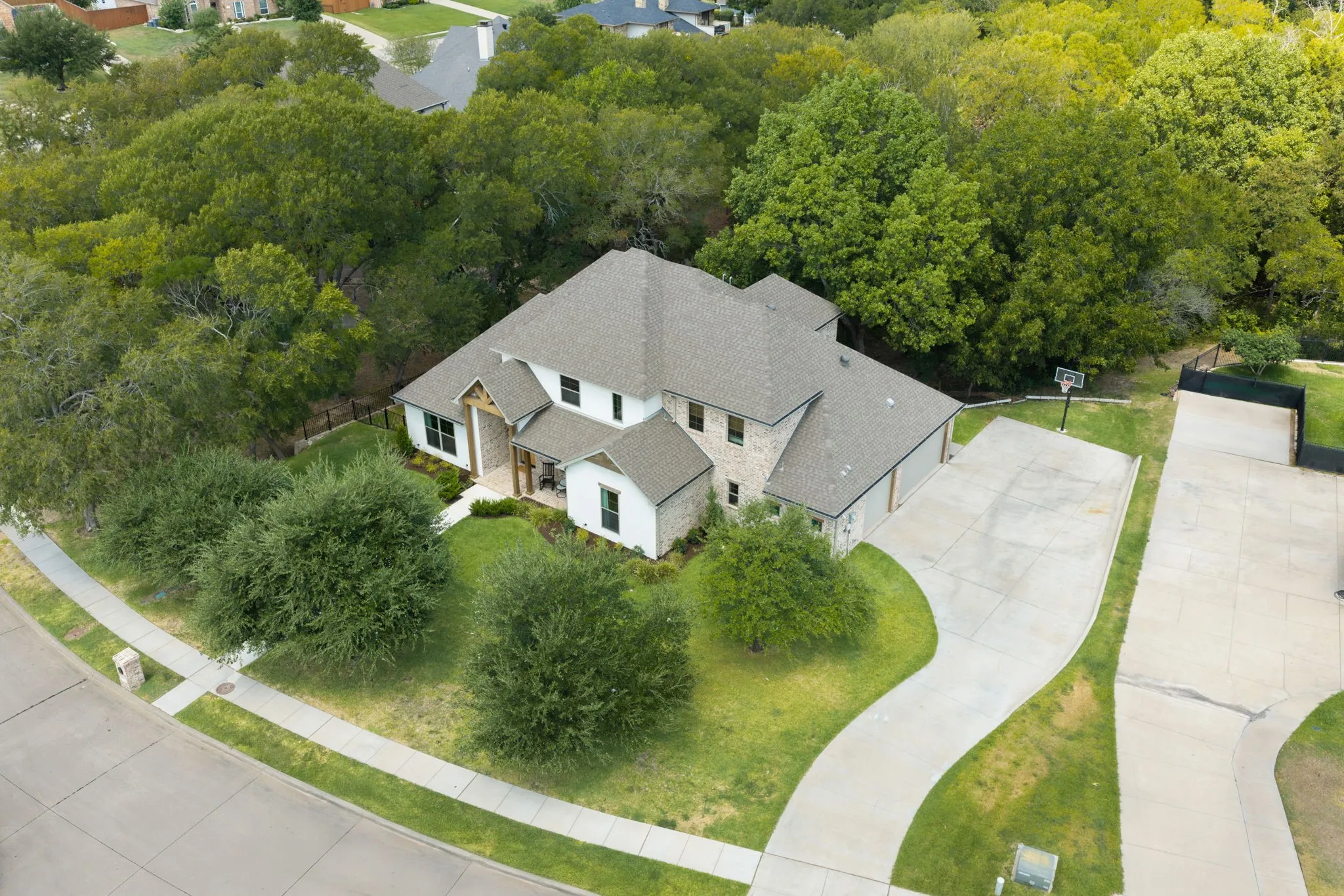 Single Family Residence For Sale in Dallas County , 477 Stone Canyon Drive, Sunnyvale, Texas 75182, 4 Bedroom, 3 Bathroom, 3 Garage spaces, 3,402 Sqft, built in 2023, mls#21378763, Real Estate Agent in Sunnyvale, Homes For Sale in Dallas county, Homes For Sale in Sunnyvale, Realtor in Sunnyvale Texas, Real Estate Brokerage Independent Realty Texas, Luminita Cordes Realtor