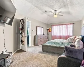 Single Family Residence For Sale in Dallas County , 937 Knollwood Drive, De Soto, Texas 75115, 4 Bedroom, 2 Bathroom, 1 Garage spaces, 1,815 Sqft, built in 1987, mls#21379795, Real Estate Agent in De Soto, Homes For Sale in Dallas county, Homes For Sale in De Soto, Realtor in De Soto Texas, Real Estate Brokerage Independent Realty Texas, Luminita Cordes Realtor