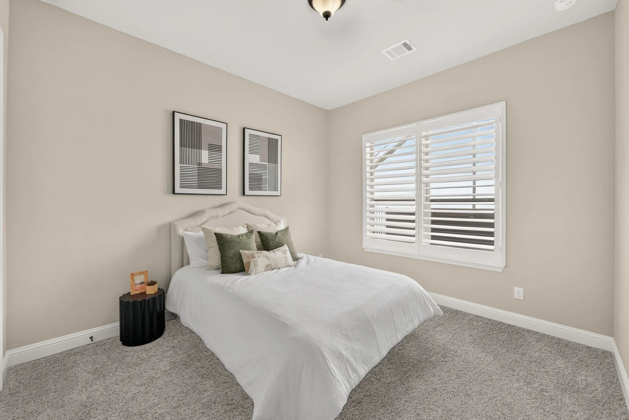 Single Family Residence For Sale in Collin County , 6225 Rocca Valle Drive, Mc Kinney, Texas 75071, 4 Bedroom, 5 Bathroom, 3 Garage spaces, 4,149 Sqft, built in 2021, mls#21377957, Real Estate Agent in Mc Kinney, Homes For Sale in Collin county, Homes For Sale in Mc Kinney, Realtor in Mc Kinney Texas, Real Estate Brokerage Independent Realty Texas, Luminita Cordes Realtor