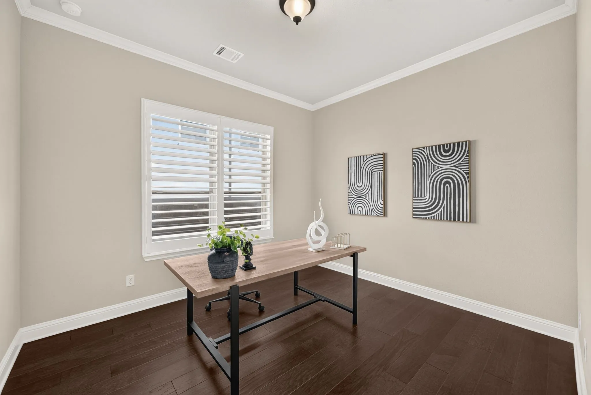 Single Family Residence For Sale in Collin County , 6225 Rocca Valle Drive, Mc Kinney, Texas 75071, 4 Bedroom, 5 Bathroom, 3 Garage spaces, 4,149 Sqft, built in 2021, mls#21377957, Real Estate Agent in Mc Kinney, Homes For Sale in Collin county, Homes For Sale in Mc Kinney, Realtor in Mc Kinney Texas, Real Estate Brokerage Independent Realty Texas, Luminita Cordes Realtor