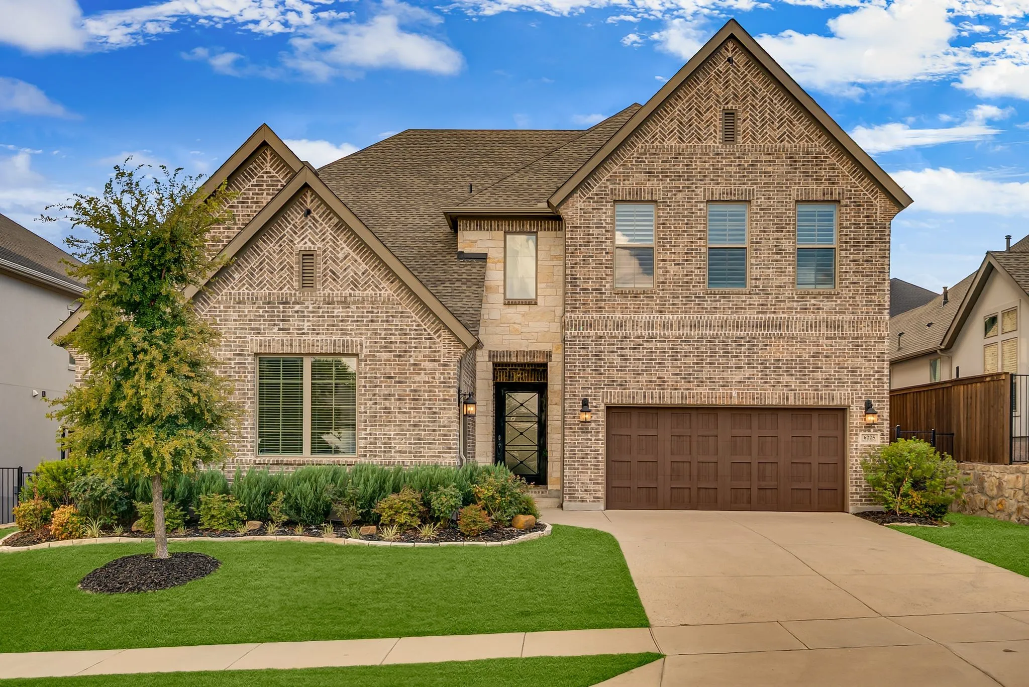 Single Family Residence For Sale in Collin County , 6225 Rocca Valle Drive, Mc Kinney, Texas 75071, 4 Bedroom, 5 Bathroom, 3 Garage spaces, 4,149 Sqft, built in 2021, mls#21377957, Real Estate Agent in Mc Kinney, Homes For Sale in Collin county, Homes For Sale in Mc Kinney, Realtor in Mc Kinney Texas, Real Estate Brokerage Independent Realty Texas, Luminita Cordes Realtor