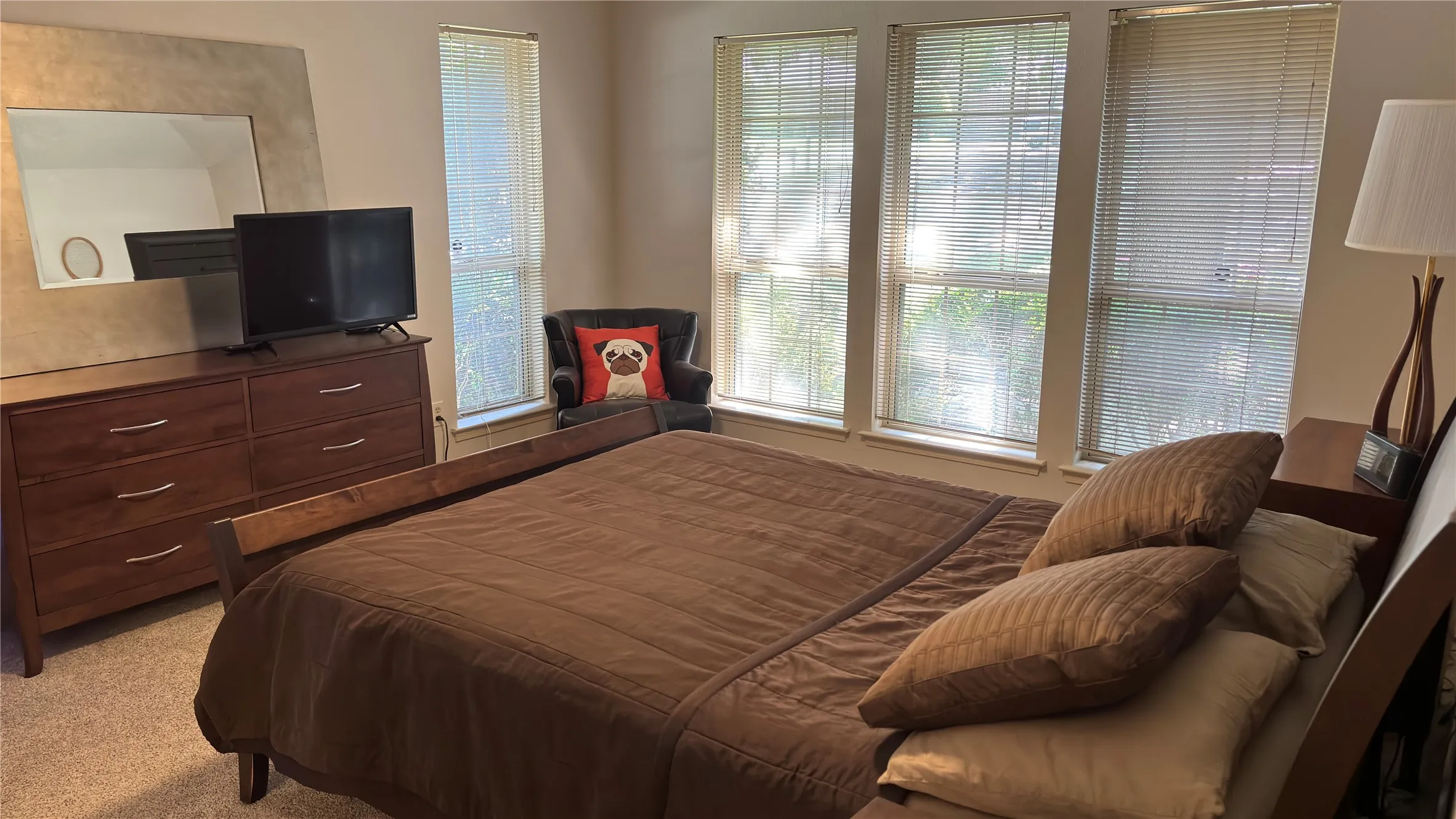 Single Family Residence For Sale in Tarrant County , 500 Sunlight Court, Arlington, Texas 76006, 4 Bedroom, 3 Bathroom, 2 Garage spaces, 2,286 Sqft, built in 1978, mls#21379799, Real Estate Agent in Arlington, Homes For Sale in Tarrant county, Homes For Sale in Arlington, Realtor in Arlington Texas, Real Estate Brokerage Independent Realty Texas, Luminita Cordes Realtor