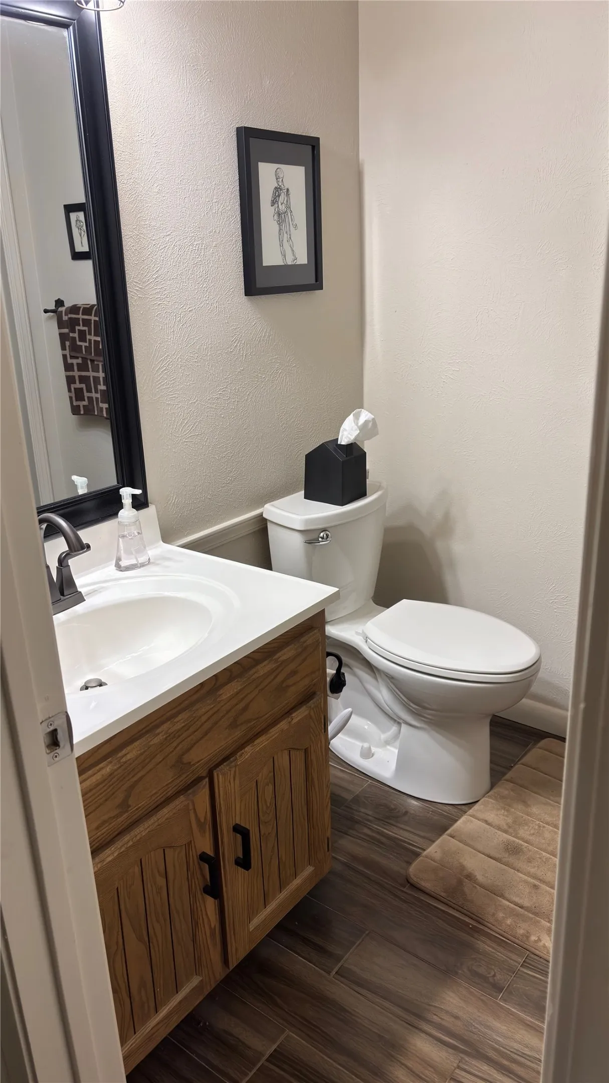 Single Family Residence For Sale in Tarrant County , 500 Sunlight Court, Arlington, Texas 76006, 4 Bedroom, 3 Bathroom, 2 Garage spaces, 2,286 Sqft, built in 1978, mls#21379799, Real Estate Agent in Arlington, Homes For Sale in Tarrant county, Homes For Sale in Arlington, Realtor in Arlington Texas, Real Estate Brokerage Independent Realty Texas, Luminita Cordes Realtor