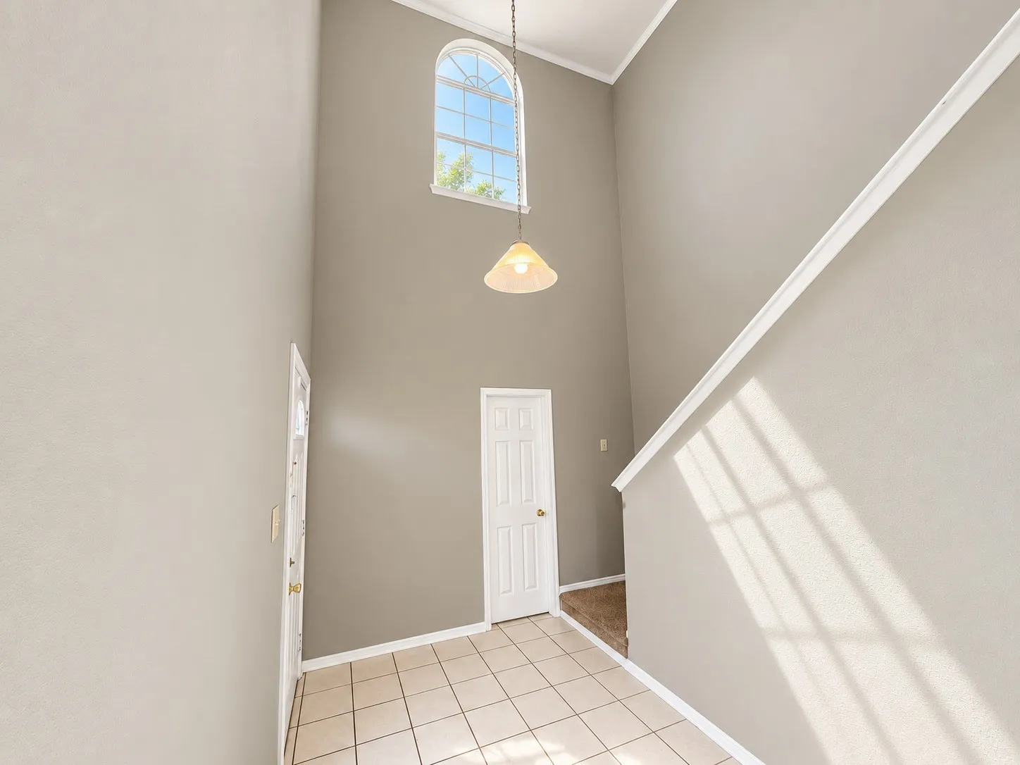 Duplex For Sale in Tarrant County , 815 Valleybrooke Drive, Arlington, Texas 76001, 6 Bedroom, 6 Bathroom, 4 Garage spaces, 0 Sqft, built in 2002, mls#21379776, Real Estate Agent in Arlington, Homes For Sale in Tarrant county, Homes For Sale in Arlington, Realtor in Arlington Texas, Real Estate Brokerage Independent Realty Texas, Luminita Cordes Realtor