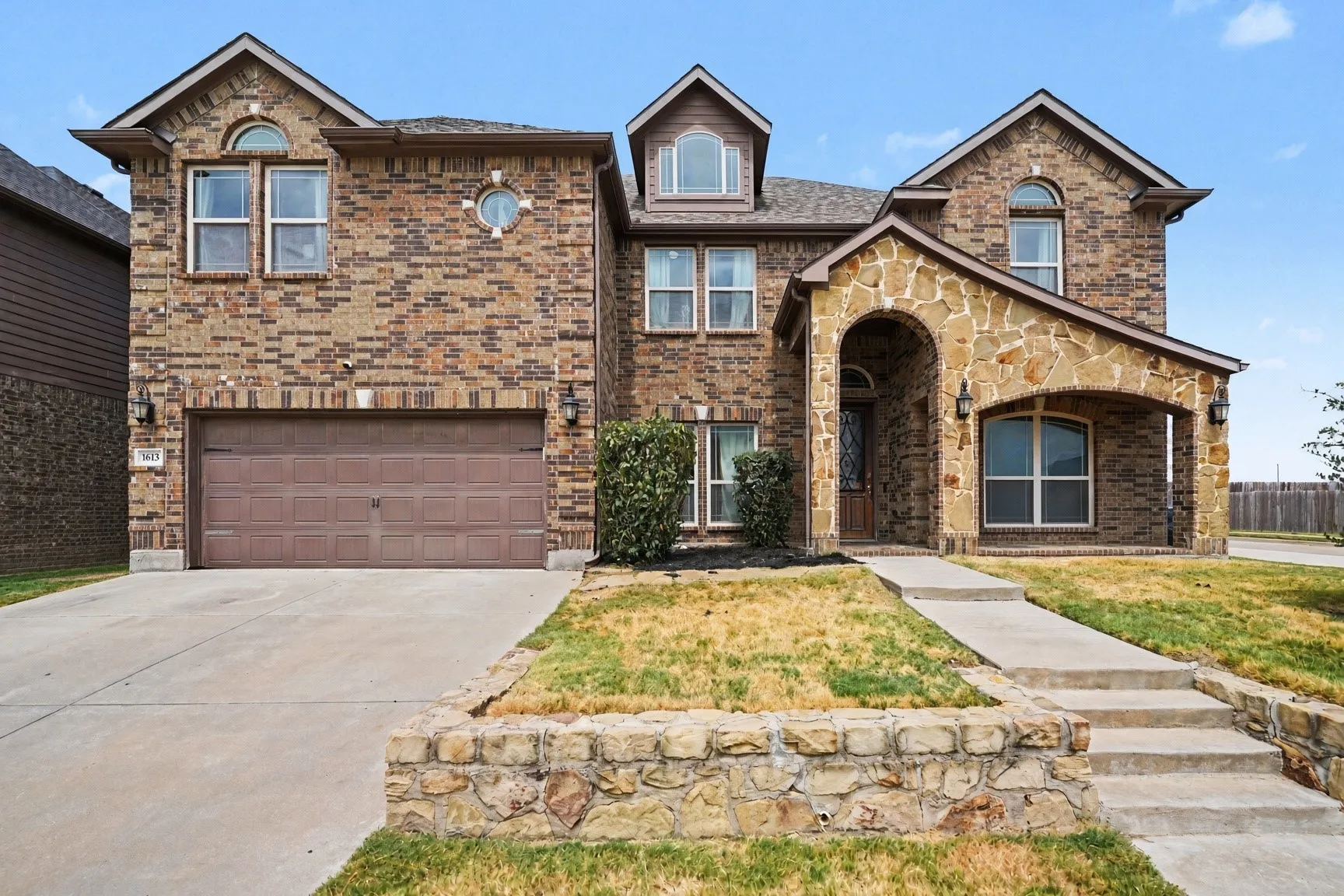 Single Family Residence For Sale in Tarrant County , 1613 Fiddleneck Street, Fort Worth, Texas 76177, 6 Bedroom, 4 Bathroom, 2 Garage spaces, 3,994 Sqft, built in 2016, mls#21376990, Real Estate Agent in Fort Worth, Homes For Sale in Tarrant county, Homes For Sale in Fort Worth, Realtor in Fort Worth Texas, Real Estate Brokerage Independent Realty Texas, Luminita Cordes Realtor