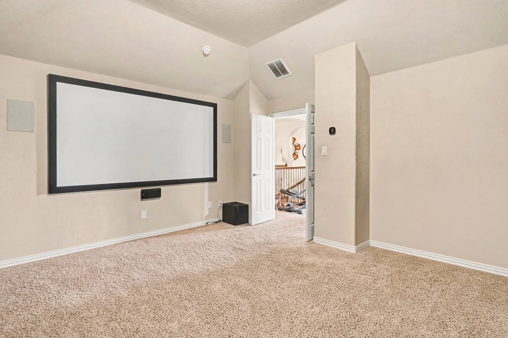 Single Family Residence For Sale in Tarrant County , 1613 Fiddleneck Street, Fort Worth, Texas 76177, 6 Bedroom, 4 Bathroom, 2 Garage spaces, 3,994 Sqft, built in 2016, mls#21376990, Real Estate Agent in Fort Worth, Homes For Sale in Tarrant county, Homes For Sale in Fort Worth, Realtor in Fort Worth Texas, Real Estate Brokerage Independent Realty Texas, Luminita Cordes Realtor