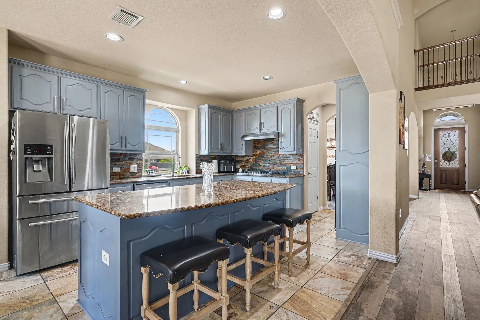 Single Family Residence For Sale in Tarrant County , 1613 Fiddleneck Street, Fort Worth, Texas 76177, 6 Bedroom, 4 Bathroom, 2 Garage spaces, 3,994 Sqft, built in 2016, mls#21376990, Real Estate Agent in Fort Worth, Homes For Sale in Tarrant county, Homes For Sale in Fort Worth, Realtor in Fort Worth Texas, Real Estate Brokerage Independent Realty Texas, Luminita Cordes Realtor