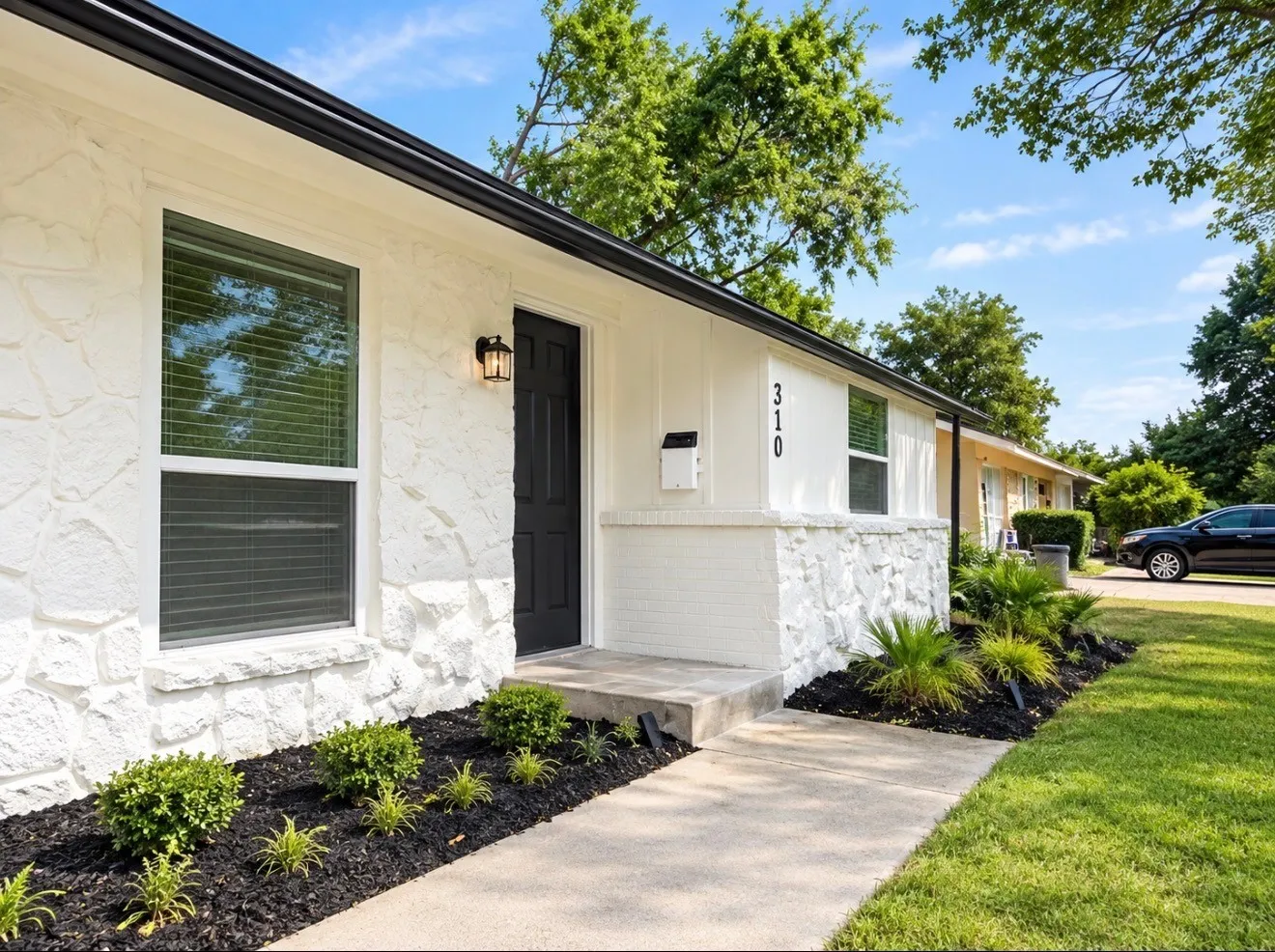Single Family Residence For Sale in Dallas County , 310 island Drive, Richardson, Texas 75081, 3 Bedroom, 2 Bathroom, 1 Garage spaces, 1,158 Sqft, built in 1961, mls#21379612, Real Estate Agent in Richardson, Homes For Sale in Dallas county, Homes For Sale in Richardson, Realtor in Richardson Texas, Real Estate Brokerage Independent Realty Texas, Luminita Cordes Realtor