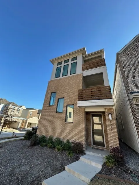 Condominium For Rent in Dallas County , 8215 Manoa Drive, Dallas, Texas 75231, 3 Bedroom, 4 Bathroom, 2 Garage spaces, 2,427 Sqft, built in 2023, mls#21379815, Real Estate Agent in Dallas, Homes For Rent in Dallas county, Homes For Rent in Dallas, Realtor in Dallas Texas, Real Estate Brokerage Independent Realty Texas, Luminita Cordes Realtor