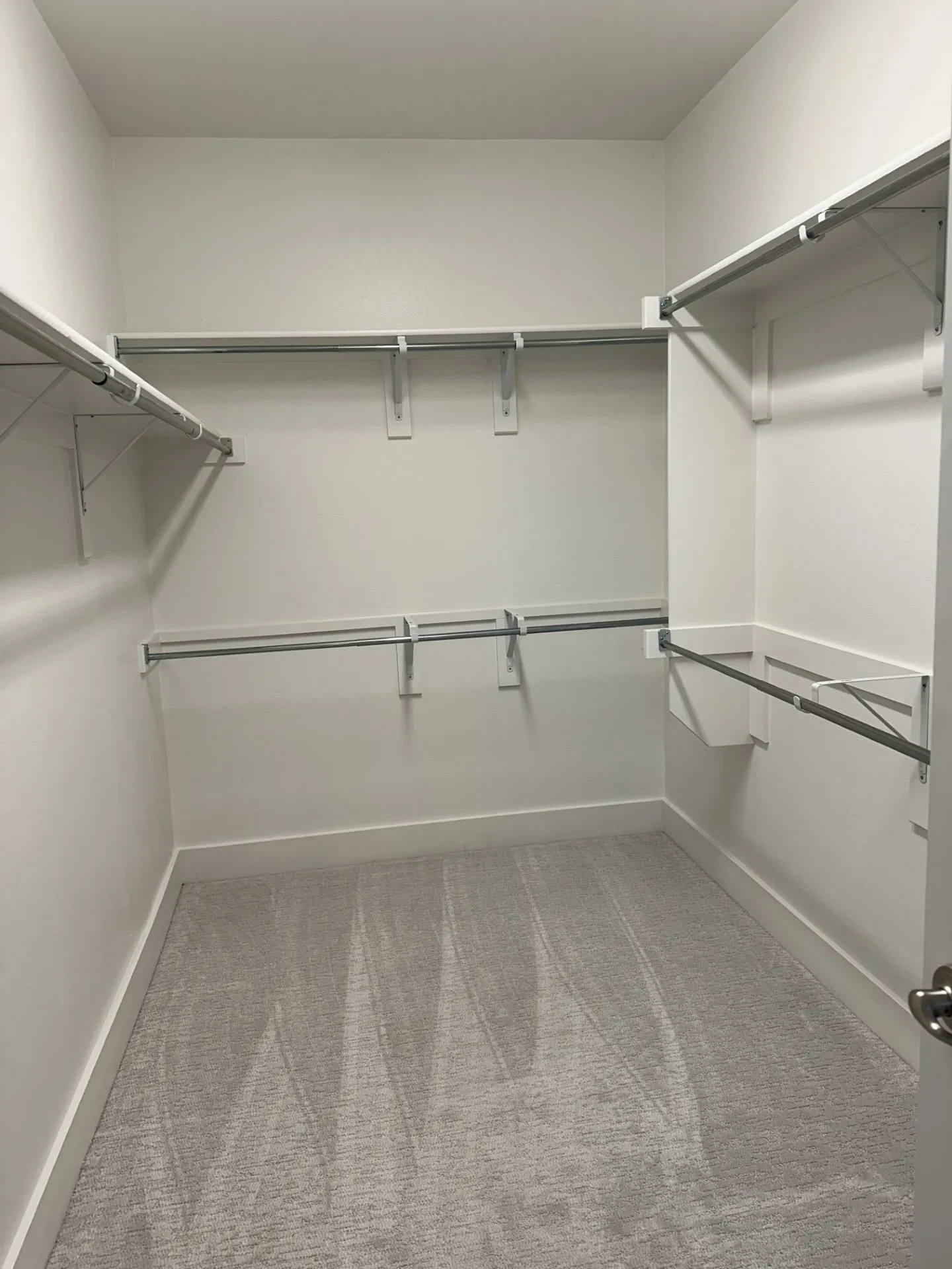 Condominium For Rent in Dallas County , 8215 Manoa Drive, Dallas, Texas 75231, 3 Bedroom, 4 Bathroom, 2 Garage spaces, 2,427 Sqft, built in 2023, mls#21379815, Real Estate Agent in Dallas, Homes For Rent in Dallas county, Homes For Rent in Dallas, Realtor in Dallas Texas, Real Estate Brokerage Independent Realty Texas, Luminita Cordes Realtor