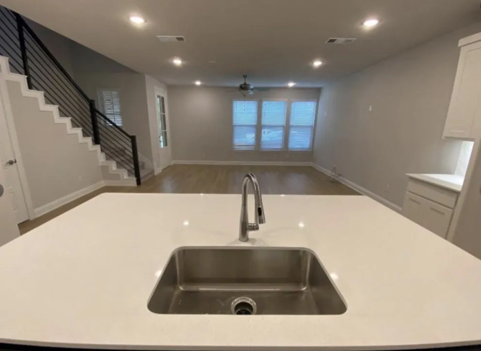 Townhouse For Rent in Collin County , 1918 Mc Clane Drive, Allen, Texas 75013, 3 Bedroom, 3 Bathroom, 2 Garage spaces, 1,886 Sqft, built in 2022, mls#21379784, Real Estate Agent in Allen, Homes For Rent in Collin county, Homes For Rent in Allen, Realtor in Allen Texas, Real Estate Brokerage Independent Realty Texas, Luminita Cordes Realtor