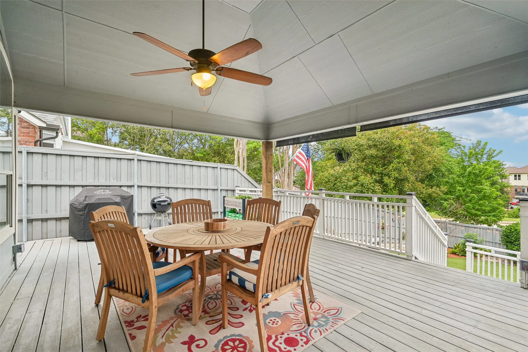 Single Family Residence For Sale in Rockwall County , 2928 Newport Drive, Rockwall, Texas 75032, 5 Bedroom, 4 Bathroom, 2 Garage spaces, 3,005 Sqft, built in 1999, mls#21379811, Real Estate Agent in Rockwall, Homes For Sale in Rockwall county, Homes For Sale in Rockwall, Realtor in Rockwall Texas, Real Estate Brokerage Independent Realty Texas, Luminita Cordes Realtor