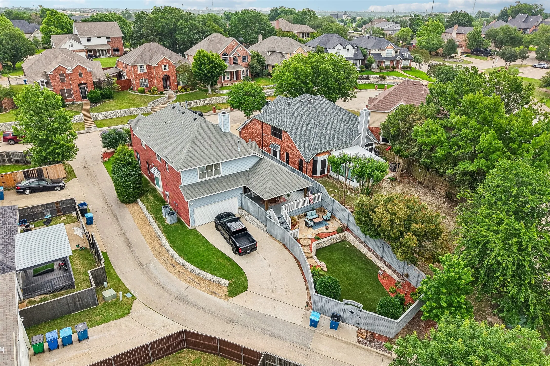 Single Family Residence For Sale in Rockwall County , 2928 Newport Drive, Rockwall, Texas 75032, 5 Bedroom, 4 Bathroom, 2 Garage spaces, 3,005 Sqft, built in 1999, mls#21379811, Real Estate Agent in Rockwall, Homes For Sale in Rockwall county, Homes For Sale in Rockwall, Realtor in Rockwall Texas, Real Estate Brokerage Independent Realty Texas, Luminita Cordes Realtor