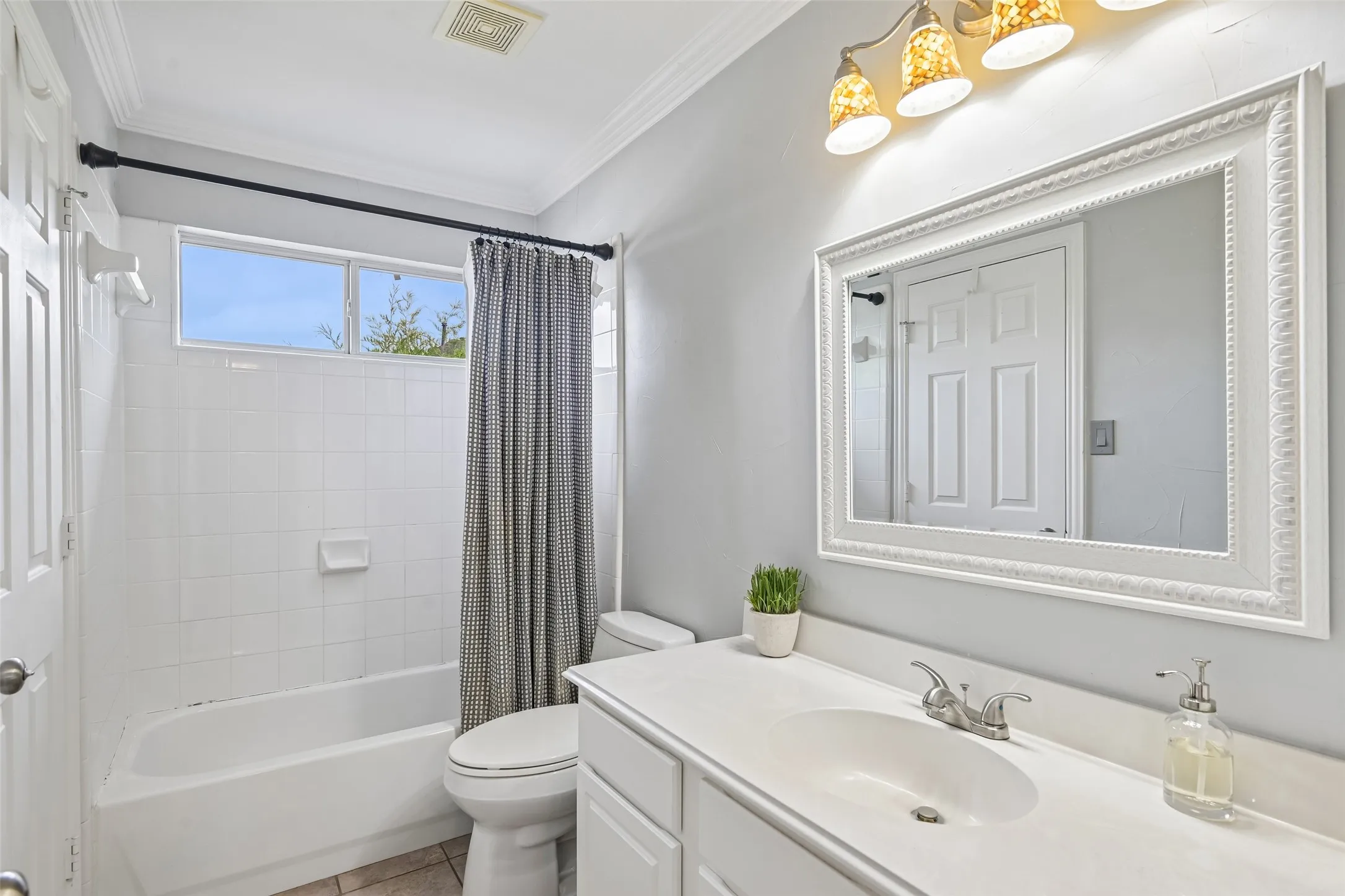 Upstairs Bathroom