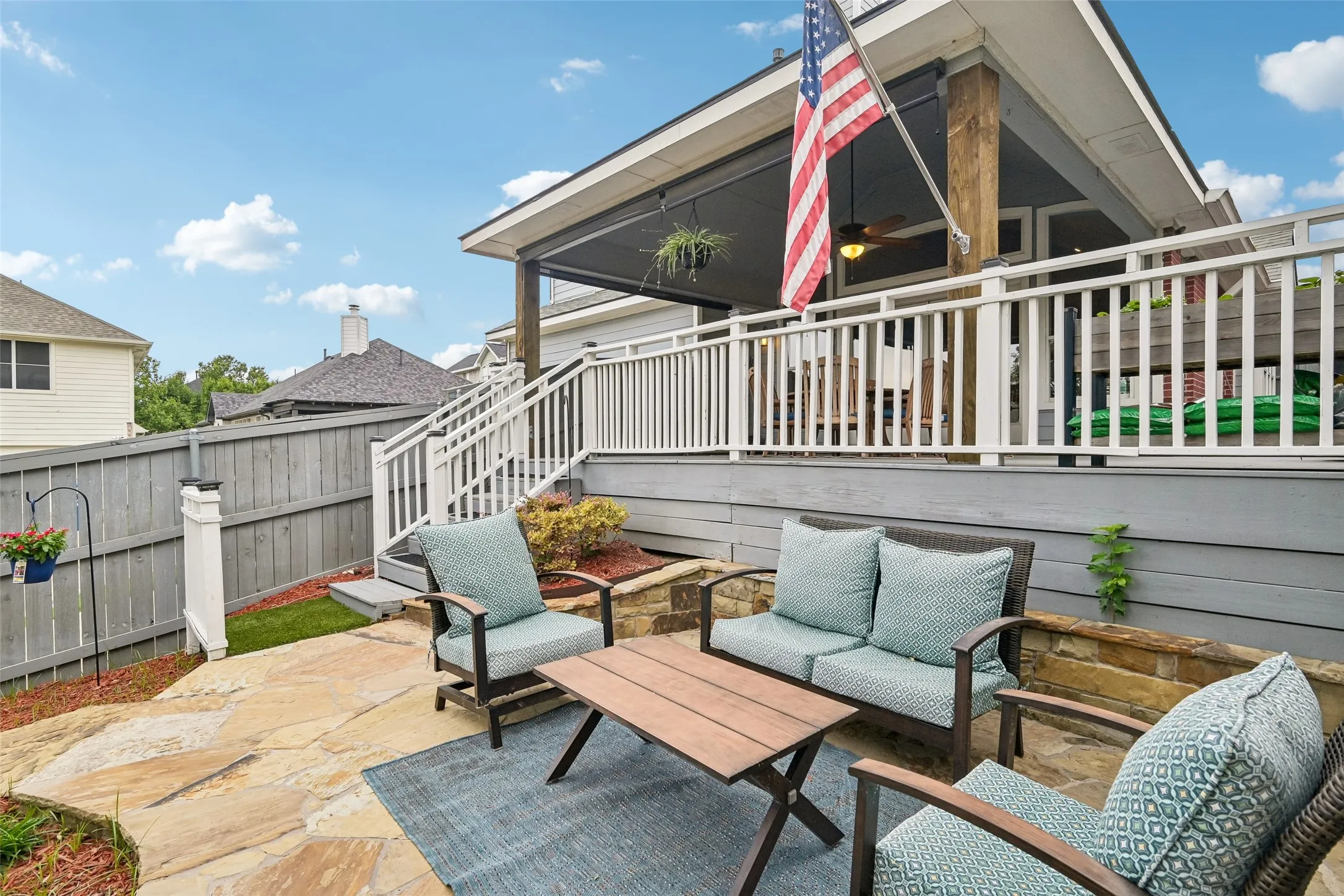 Midlevel patio