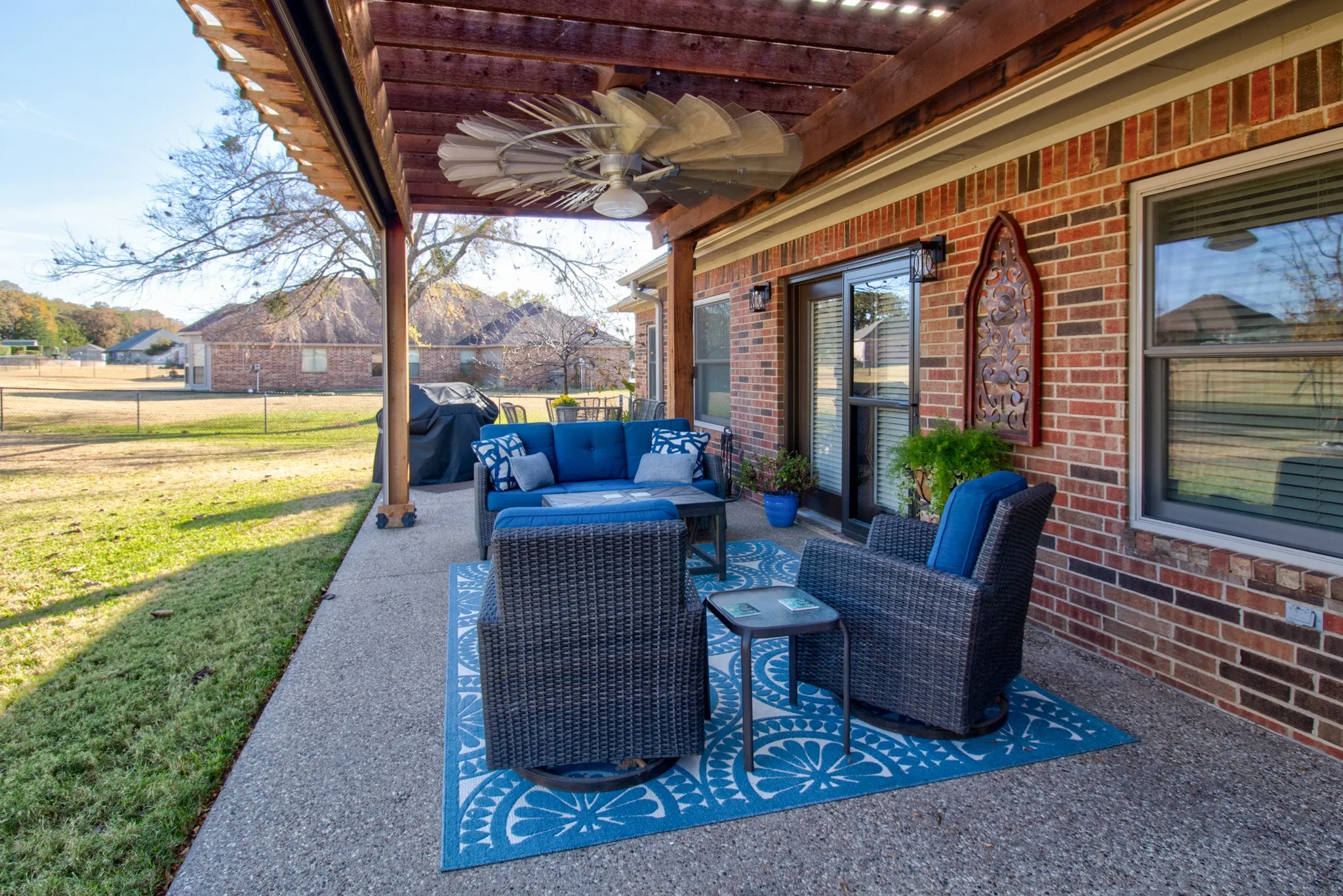 Single Family Residence For Sale in Cooke County , 1321 Kiowa Drive E, Lake Kiowa, Texas 76240, 3 Bedroom, 2 Bathroom, 2 Garage spaces, 2,534 Sqft, built in 2002, mls#21379818, Real Estate Agent in Lake Kiowa, Homes For Sale in Cooke county, Homes For Sale in Lake Kiowa, Realtor in Lake Kiowa Texas, Real Estate Brokerage Independent Realty Texas, Luminita Cordes Realtor