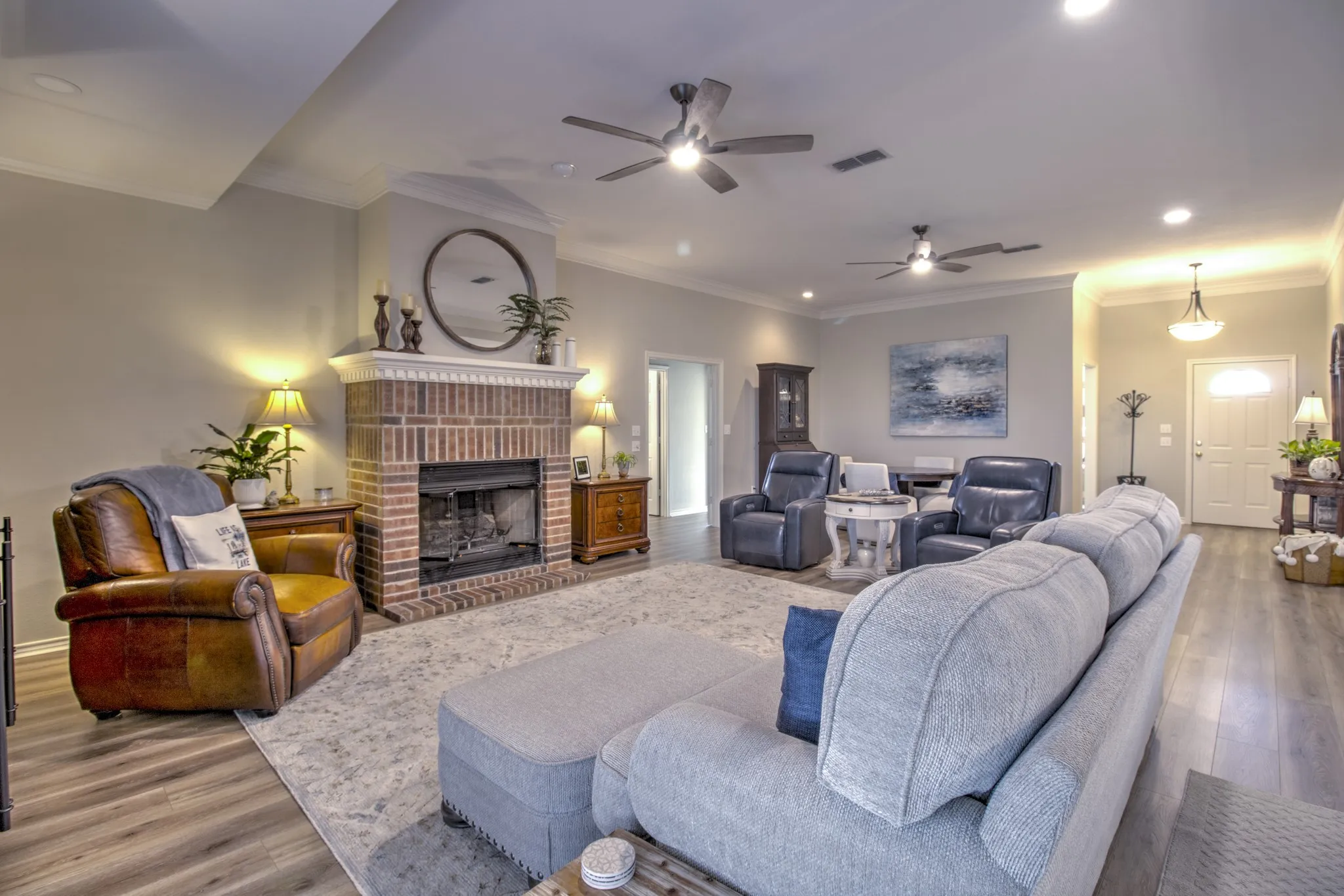 Single Family Residence For Sale in Cooke County , 1321 Kiowa Drive E, Lake Kiowa, Texas 76240, 3 Bedroom, 2 Bathroom, 2 Garage spaces, 2,534 Sqft, built in 2002, mls#21379818, Real Estate Agent in Lake Kiowa, Homes For Sale in Cooke county, Homes For Sale in Lake Kiowa, Realtor in Lake Kiowa Texas, Real Estate Brokerage Independent Realty Texas, Luminita Cordes Realtor