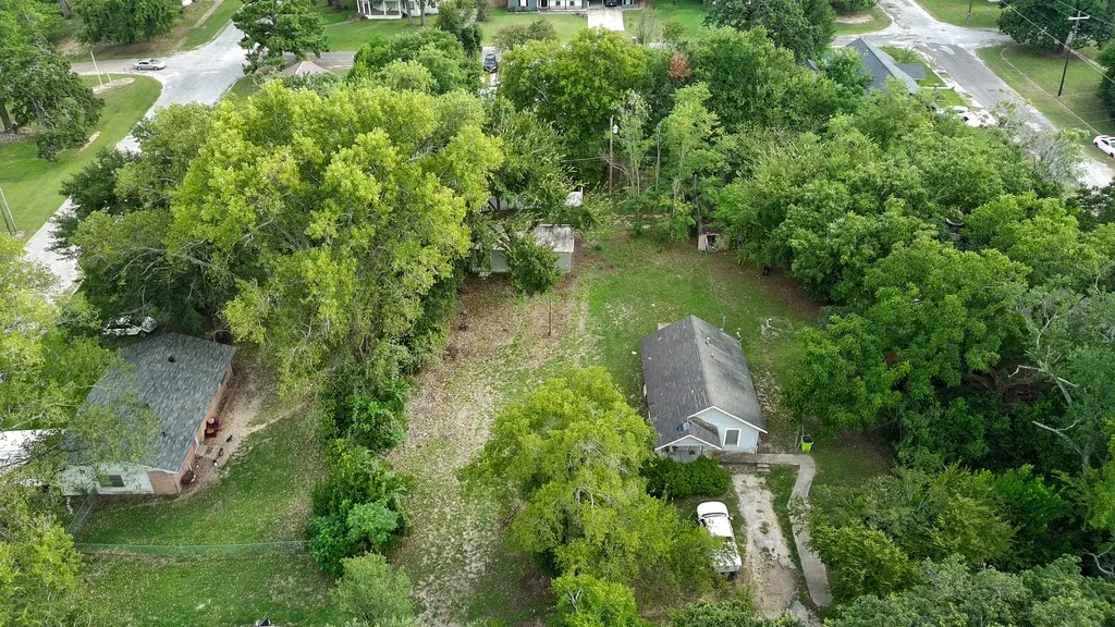 Unimproved Land For Sale in Freestone County , 706 Spruce Street, Teague, Texas 75860, 0, 0, Garage spaces, 0 Sqft, built in 0, mls#21376561, Real Estate Agent in Teague, Homes For Sale in Freestone county, Homes For Sale in Teague, Realtor in Teague Texas, Real Estate Brokerage Independent Realty Texas, Luminita Cordes Realtor