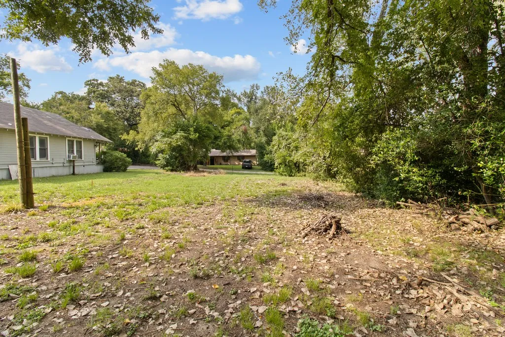 Unimproved Land For Sale in Freestone County , 706 Spruce Street, Teague, Texas 75860, 0, 0, Garage spaces, 0 Sqft, built in 0, mls#21376561, Real Estate Agent in Teague, Homes For Sale in Freestone county, Homes For Sale in Teague, Realtor in Teague Texas, Real Estate Brokerage Independent Realty Texas, Luminita Cordes Realtor
