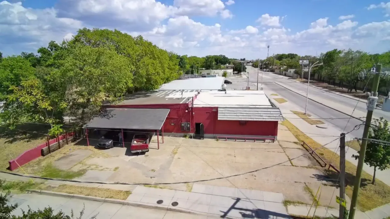 Retail For Sale in Dallas County , 4606 Botham Jean Boulevard, Dallas, Texas 75215, 0, 0, Garage spaces, 0 Sqft, built in 1962, mls#21379829, Real Estate Agent in Dallas, Homes For Sale in Dallas county, Homes For Sale in Dallas, Realtor in Dallas Texas, Real Estate Brokerage Independent Realty Texas, Luminita Cordes Realtor