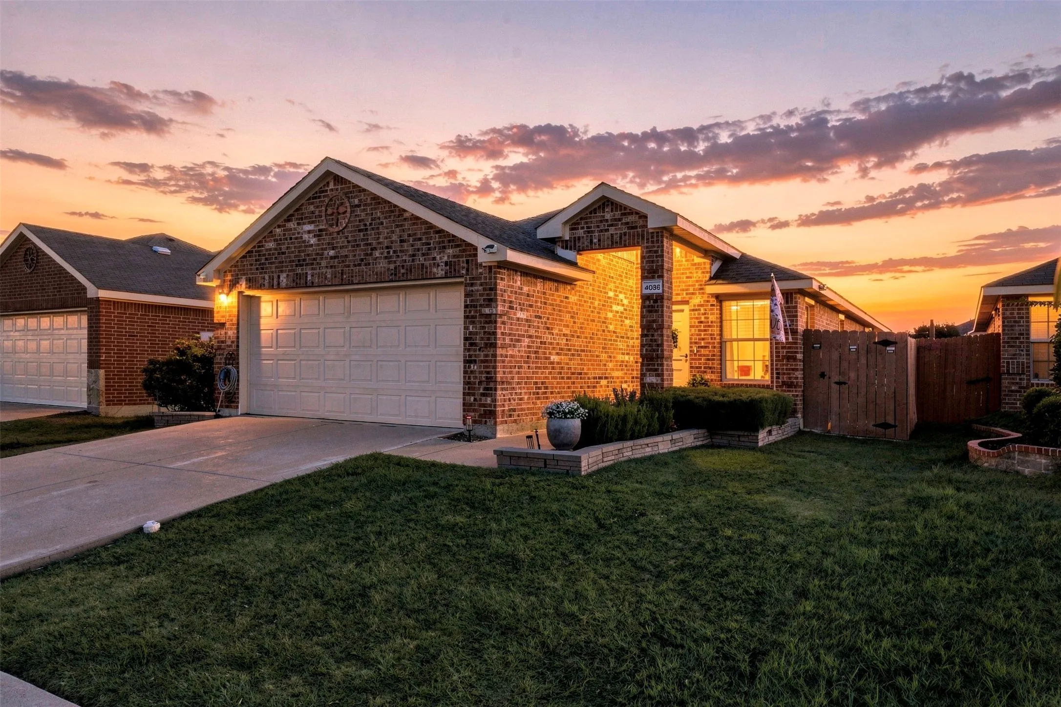 Single Family Residence For Sale in Kaufman County , 4036 Eagle Drive, Heartland, Texas 75126, 3 Bedroom, 2 Bathroom, 2 Garage spaces, 1,404 Sqft, built in 2010, mls#21379821, Real Estate Agent in Heartland, Homes For Sale in Kaufman county, Homes For Sale in Heartland, Realtor in Heartland Texas, Real Estate Brokerage Independent Realty Texas, Luminita Cordes Realtor
