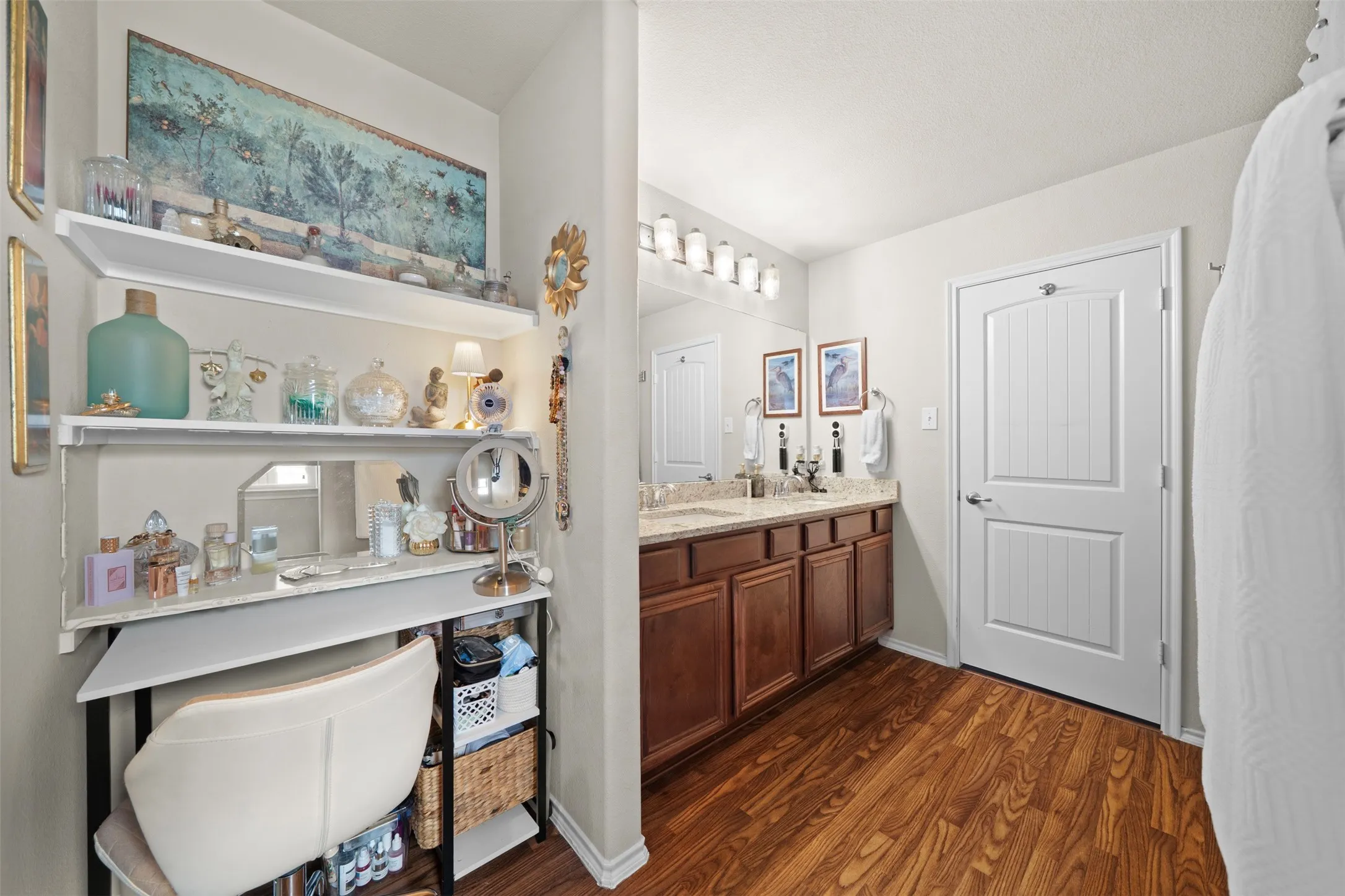 Single Family Residence For Sale in Kaufman County , 4036 Eagle Drive, Heartland, Texas 75126, 3 Bedroom, 2 Bathroom, 2 Garage spaces, 1,404 Sqft, built in 2010, mls#21379821, Real Estate Agent in Heartland, Homes For Sale in Kaufman county, Homes For Sale in Heartland, Realtor in Heartland Texas, Real Estate Brokerage Independent Realty Texas, Luminita Cordes Realtor