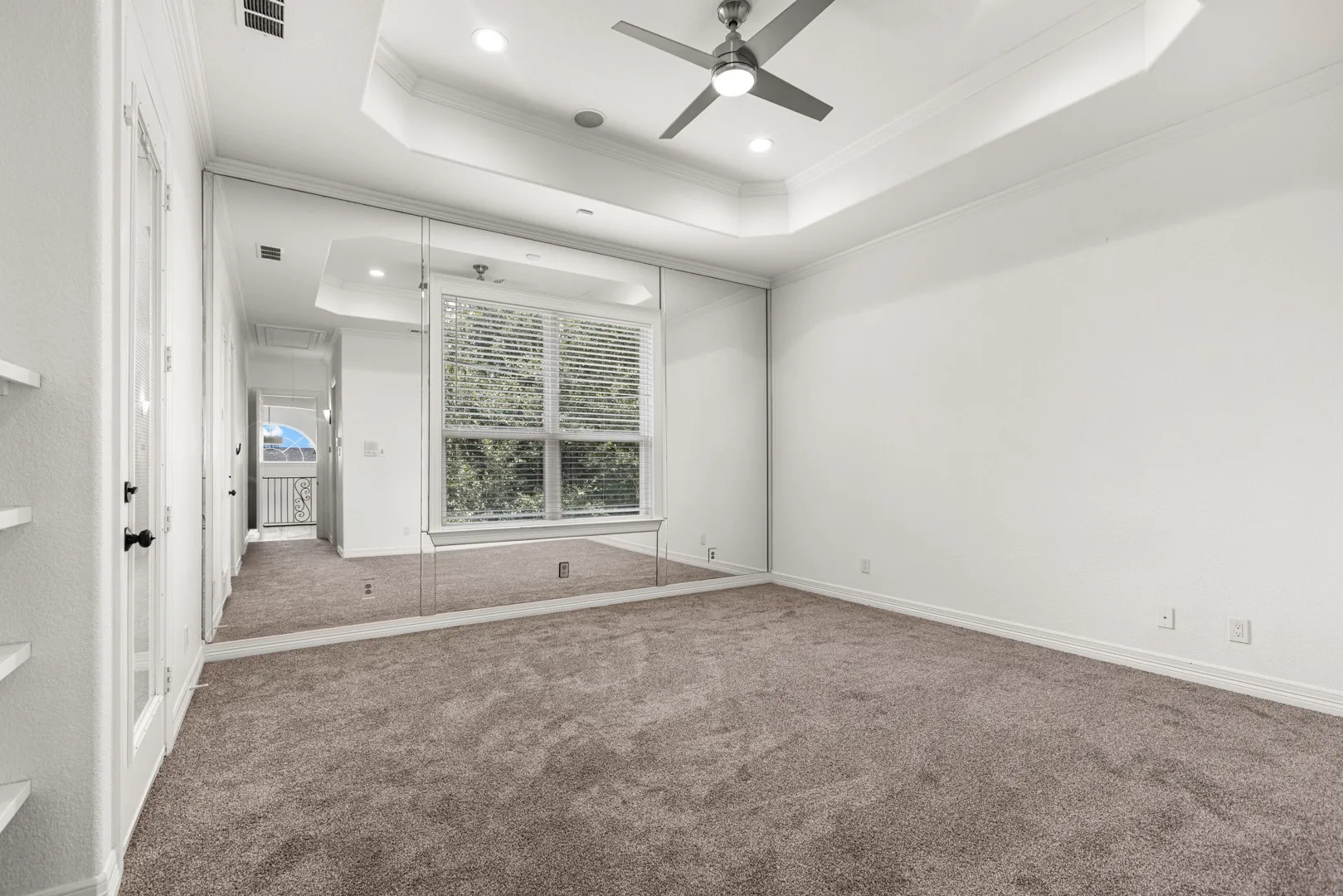 Single Family Residence For Rent in Dallas County , 902 Saint George Place, De Soto, Texas 75115, 4 Bedroom, 7 Bathroom, 3 Garage spaces, 4,024 Sqft, built in 2005, mls#21379826, Real Estate Agent in De Soto, Homes For Rent in Dallas county, Homes For Rent in De Soto, Realtor in De Soto Texas, Real Estate Brokerage Independent Realty Texas, Luminita Cordes Realtor