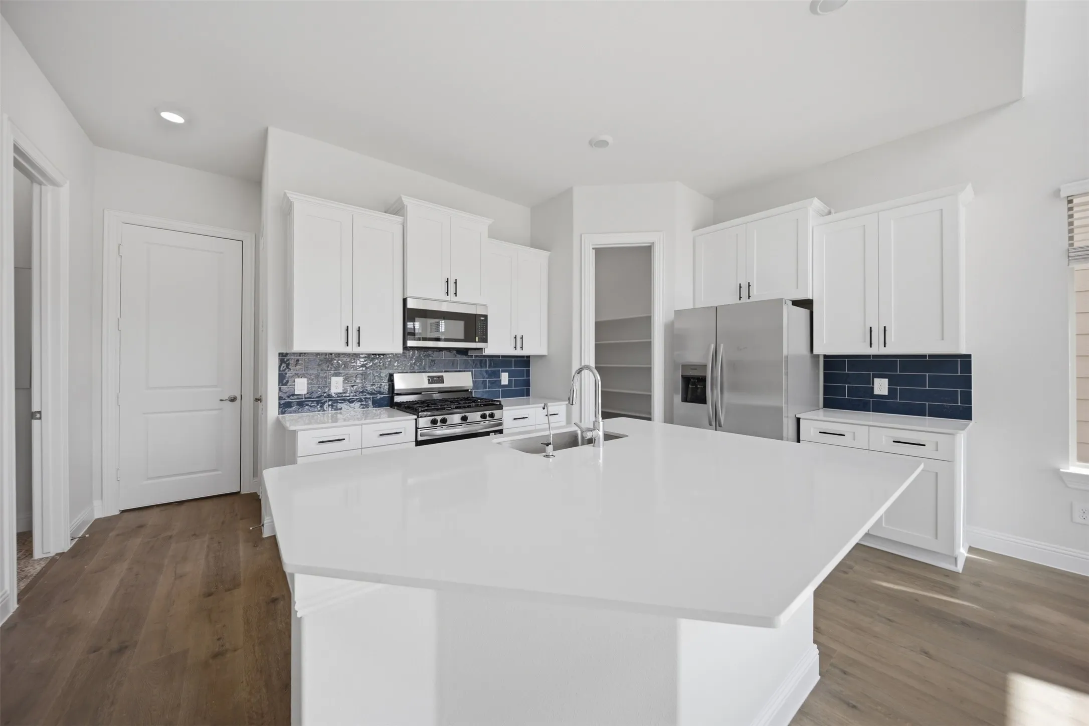 Single Family Residence For Rent in Collin County , 8905 Shoppers Lane, Plano, Texas 75024, 3 Bedroom, 3 Bathroom, 2 Garage spaces, 1,425 Sqft, built in 2026, mls#21378992, Real Estate Agent in Plano, Homes For Rent in Collin county, Homes For Rent in Plano, Realtor in Plano Texas, Real Estate Brokerage Independent Realty Texas, Luminita Cordes Realtor