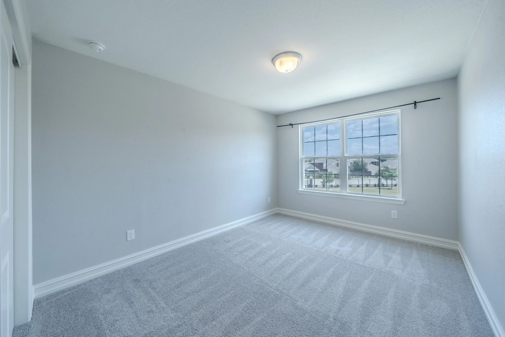 Single Family Residence For Sale in Dallas County , 2833 Henson Lane, Garland, Texas 75040, 4 Bedroom, 3 Bathroom, 2 Garage spaces, 2,455 Sqft, built in 2021, mls#21373199, Real Estate Agent in Garland, Homes For Sale in Dallas county, Homes For Sale in Garland, Realtor in Garland Texas, Real Estate Brokerage Independent Realty Texas, Luminita Cordes Realtor