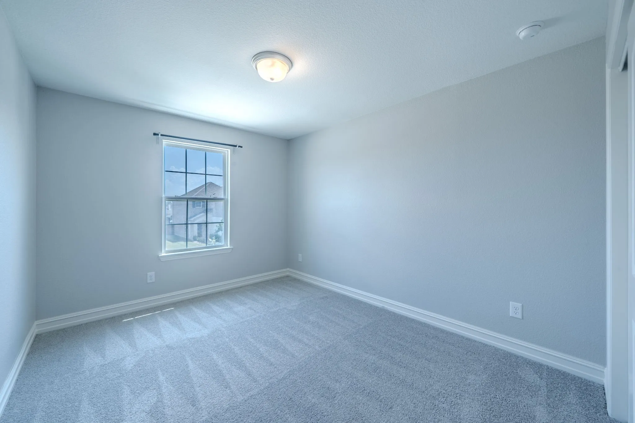 Single Family Residence For Sale in Dallas County , 2833 Henson Lane, Garland, Texas 75040, 4 Bedroom, 3 Bathroom, 2 Garage spaces, 2,455 Sqft, built in 2021, mls#21373199, Real Estate Agent in Garland, Homes For Sale in Dallas county, Homes For Sale in Garland, Realtor in Garland Texas, Real Estate Brokerage Independent Realty Texas, Luminita Cordes Realtor