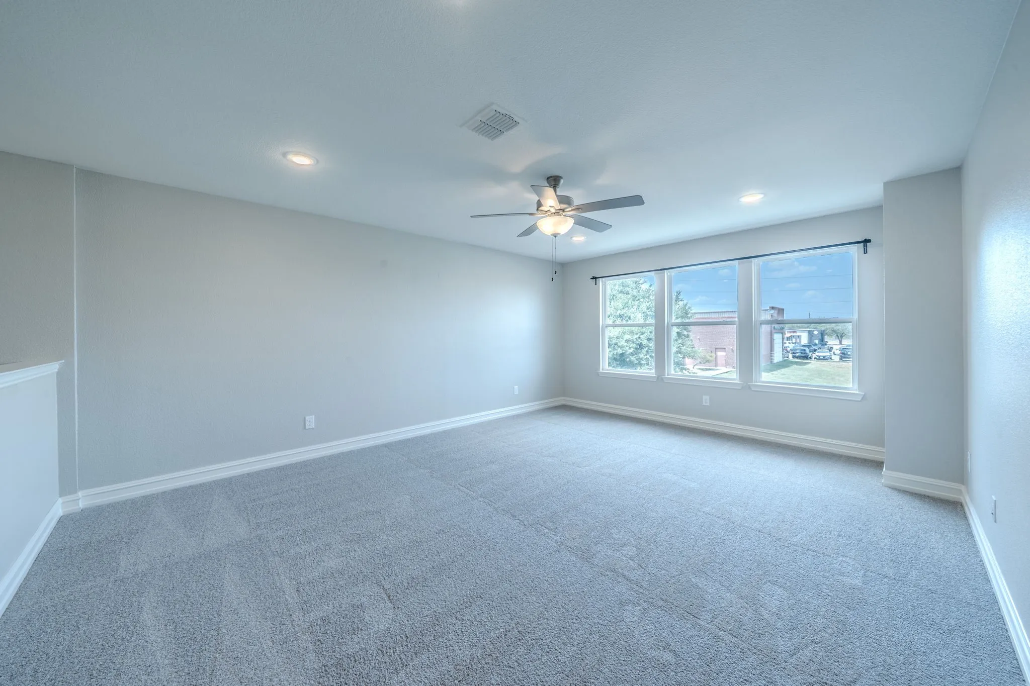 Single Family Residence For Sale in Dallas County , 2833 Henson Lane, Garland, Texas 75040, 4 Bedroom, 3 Bathroom, 2 Garage spaces, 2,455 Sqft, built in 2021, mls#21373199, Real Estate Agent in Garland, Homes For Sale in Dallas county, Homes For Sale in Garland, Realtor in Garland Texas, Real Estate Brokerage Independent Realty Texas, Luminita Cordes Realtor