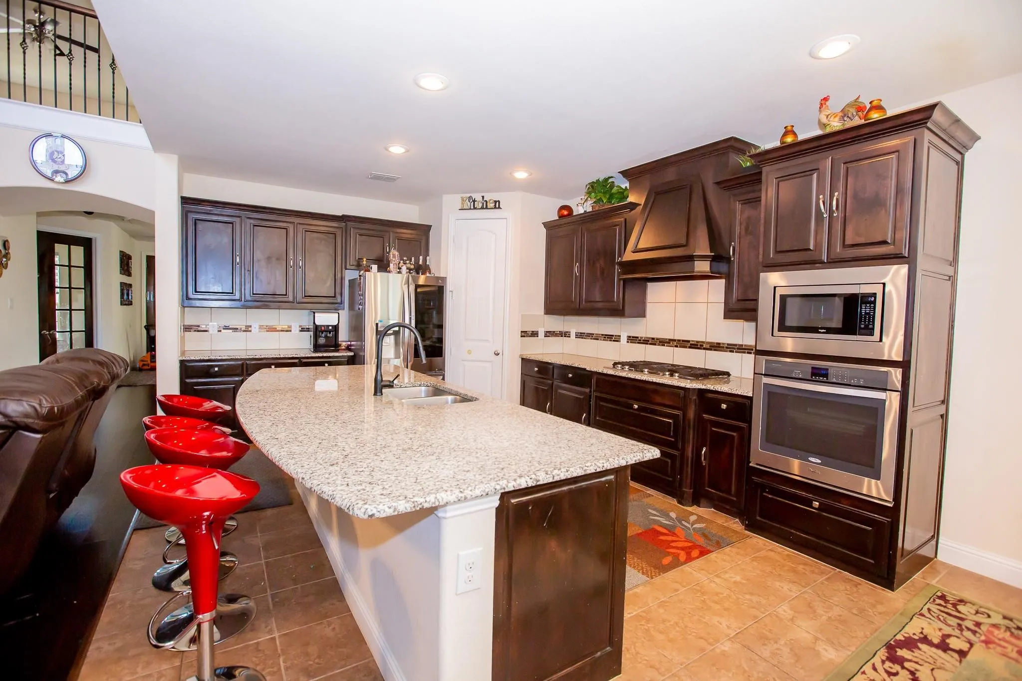 Single Family Residence For Rent in Tarrant County , 1002 Nail Lane, Euless, Texas 76040, 4 Bedroom, 2 Bathroom, 2 Garage spaces, 3,059 Sqft, built in 2015, mls#21379834, Real Estate Agent in Euless, Homes For Rent in Tarrant county, Homes For Rent in Euless, Realtor in Euless Texas, Real Estate Brokerage Independent Realty Texas, Luminita Cordes Realtor