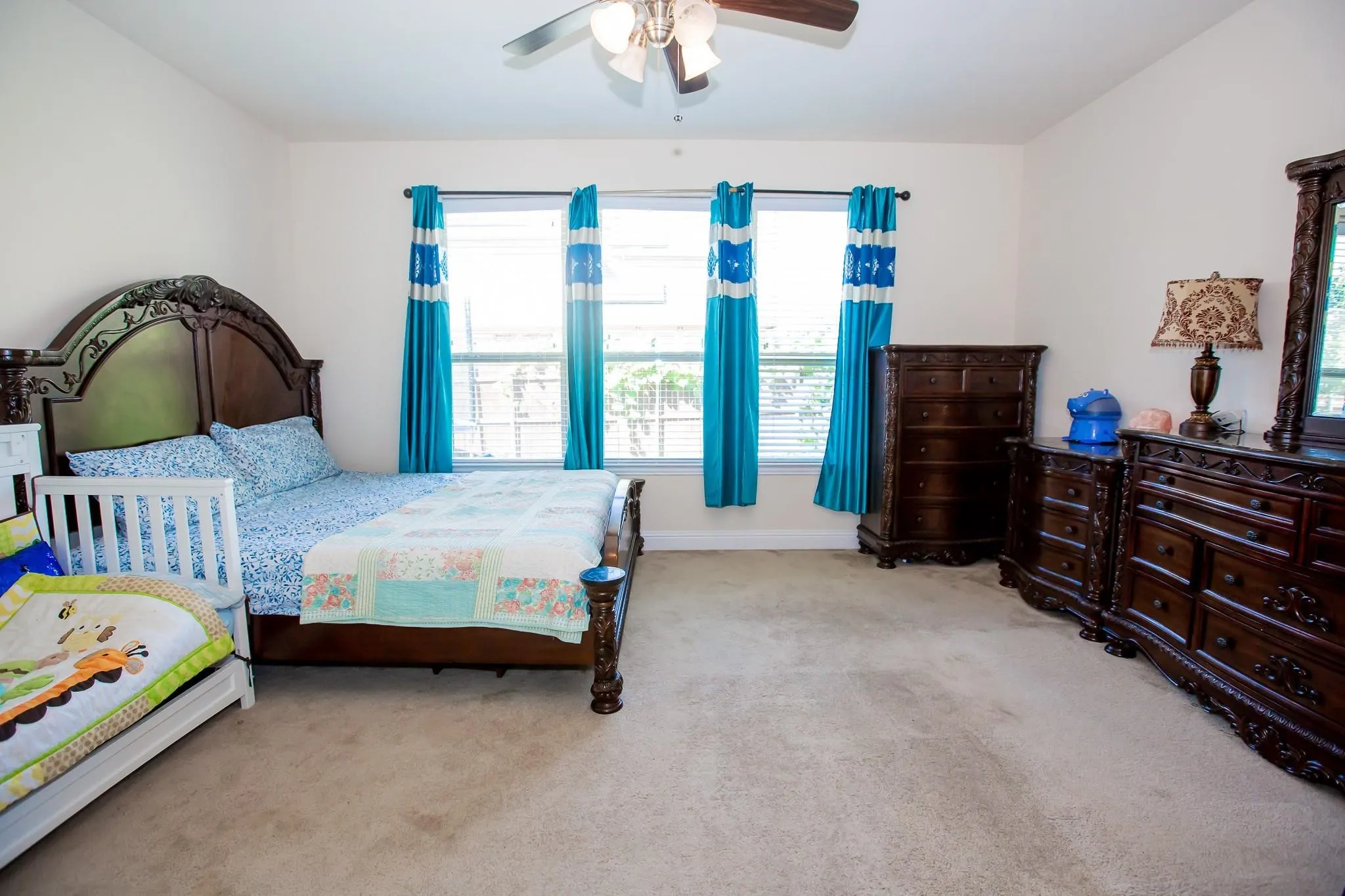 Single Family Residence For Rent in Tarrant County , 1002 Nail Lane, Euless, Texas 76040, 4 Bedroom, 2 Bathroom, 2 Garage spaces, 3,059 Sqft, built in 2015, mls#21379834, Real Estate Agent in Euless, Homes For Rent in Tarrant county, Homes For Rent in Euless, Realtor in Euless Texas, Real Estate Brokerage Independent Realty Texas, Luminita Cordes Realtor