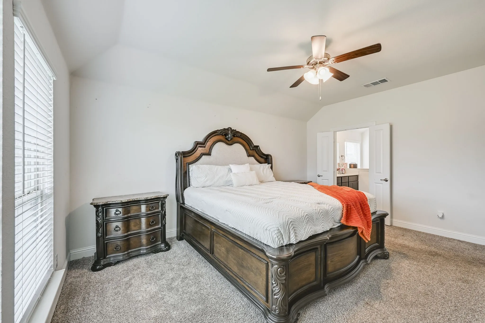 Single Family Residence For Rent in Kaufman County , 4016 Windswept Way, Forney, Texas 75126, 3 Bedroom, 2 Bathroom, 2 Garage spaces, 1,899 Sqft, built in 2021, mls#21379828, Real Estate Agent in Forney, Homes For Rent in Kaufman county, Homes For Rent in Forney, Realtor in Forney Texas, Real Estate Brokerage Independent Realty Texas, Luminita Cordes Realtor