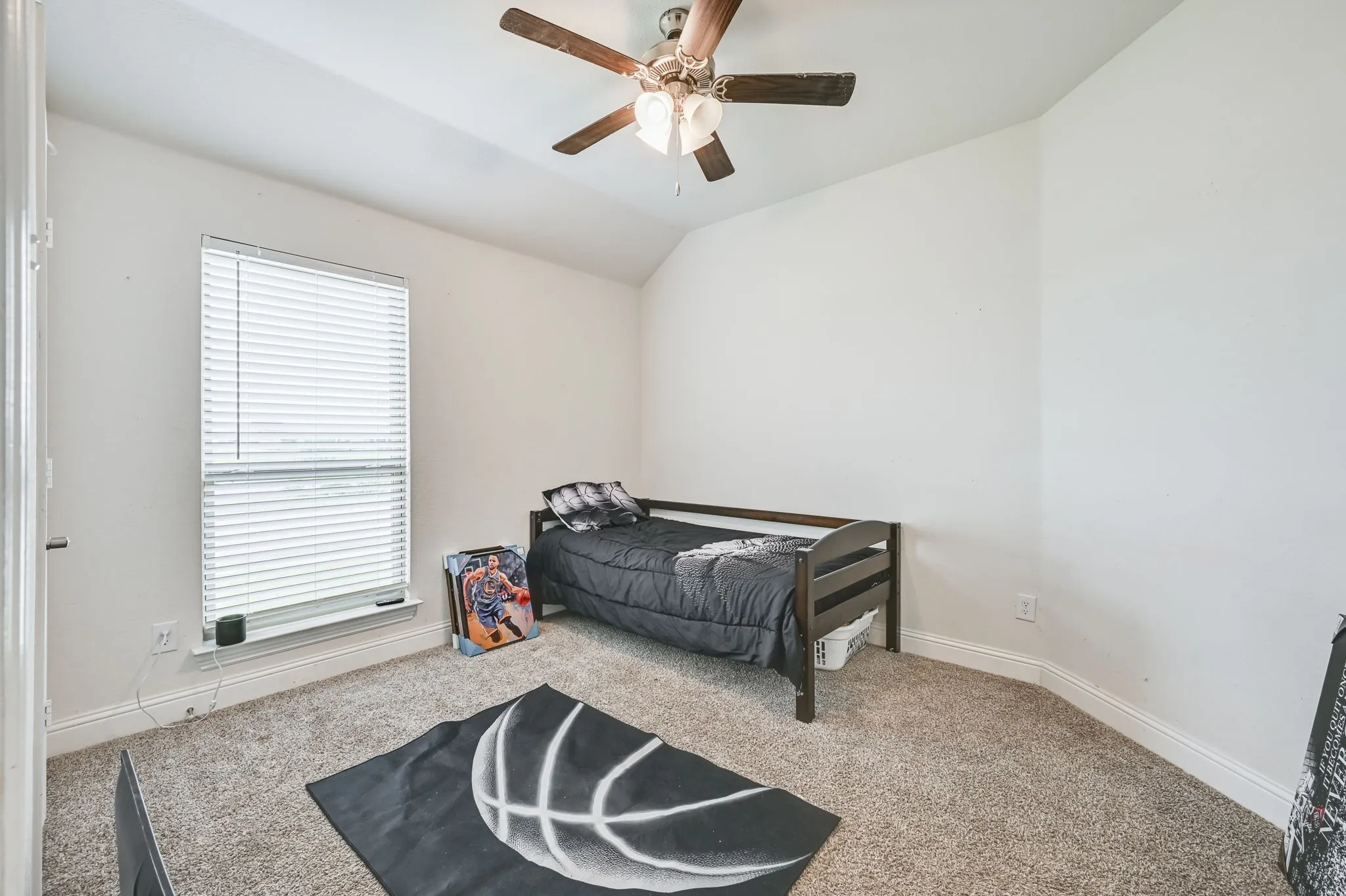 Single Family Residence For Rent in Kaufman County , 4016 Windswept Way, Forney, Texas 75126, 3 Bedroom, 2 Bathroom, 2 Garage spaces, 1,899 Sqft, built in 2021, mls#21379828, Real Estate Agent in Forney, Homes For Rent in Kaufman county, Homes For Rent in Forney, Realtor in Forney Texas, Real Estate Brokerage Independent Realty Texas, Luminita Cordes Realtor