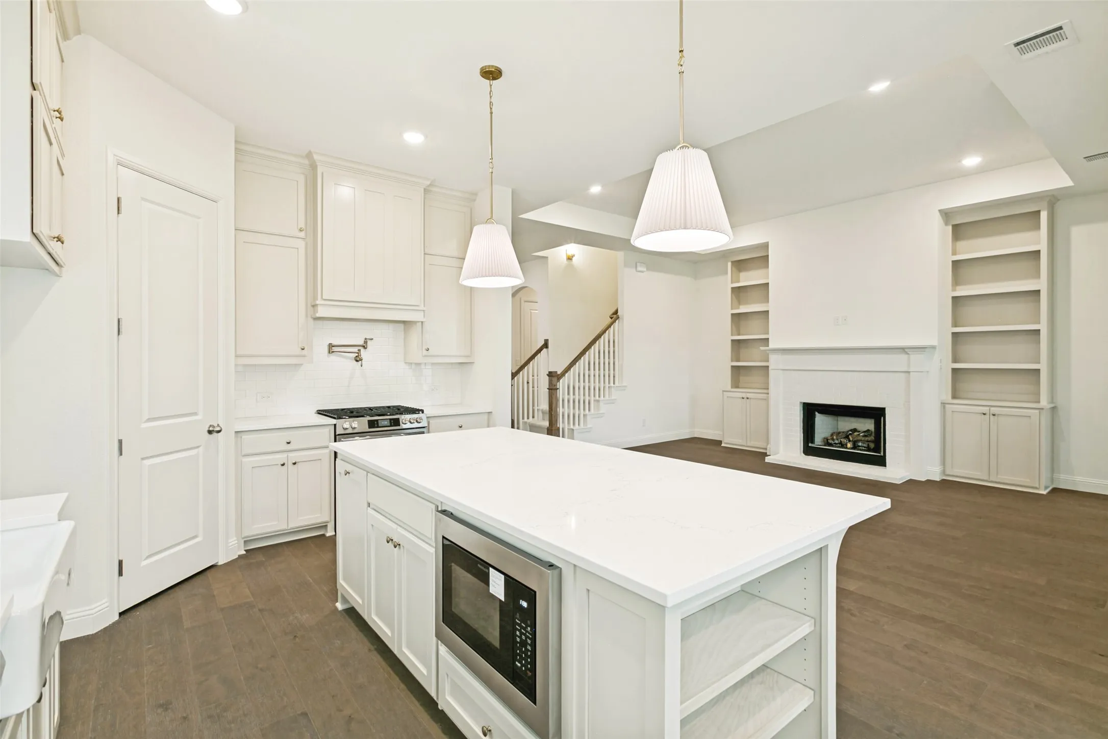 Single Family Residence For Sale in Parker County , 276 Observation Drive, Aledo, Texas 76008, 4 Bedroom, 3 Bathroom, 2 Garage spaces, 2,850 Sqft, built in 2026, mls#21379506, Real Estate Agent in Aledo, Homes For Sale in Parker county, Homes For Sale in Aledo, Realtor in Aledo Texas, Real Estate Brokerage Independent Realty Texas, Luminita Cordes Realtor