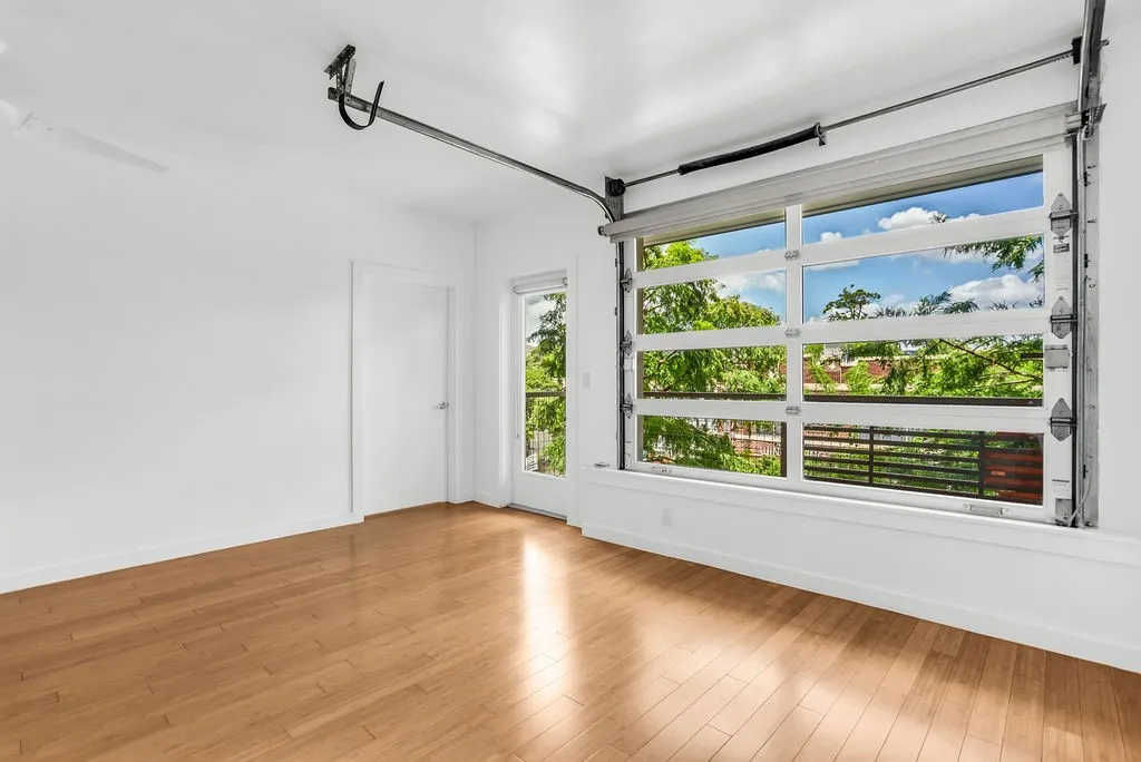 Condominium For Rent in Dallas County , 1111 S Akard Street 304, Dallas, Texas 75215, 1 Bedroom, 1 Bathroom, 1 Garage spaces, 814 Sqft, built in 2006, mls#21379839, Real Estate Agent in Dallas, Homes For Rent in Dallas county, Homes For Rent in Dallas, Realtor in Dallas Texas, Real Estate Brokerage Independent Realty Texas, Luminita Cordes Realtor