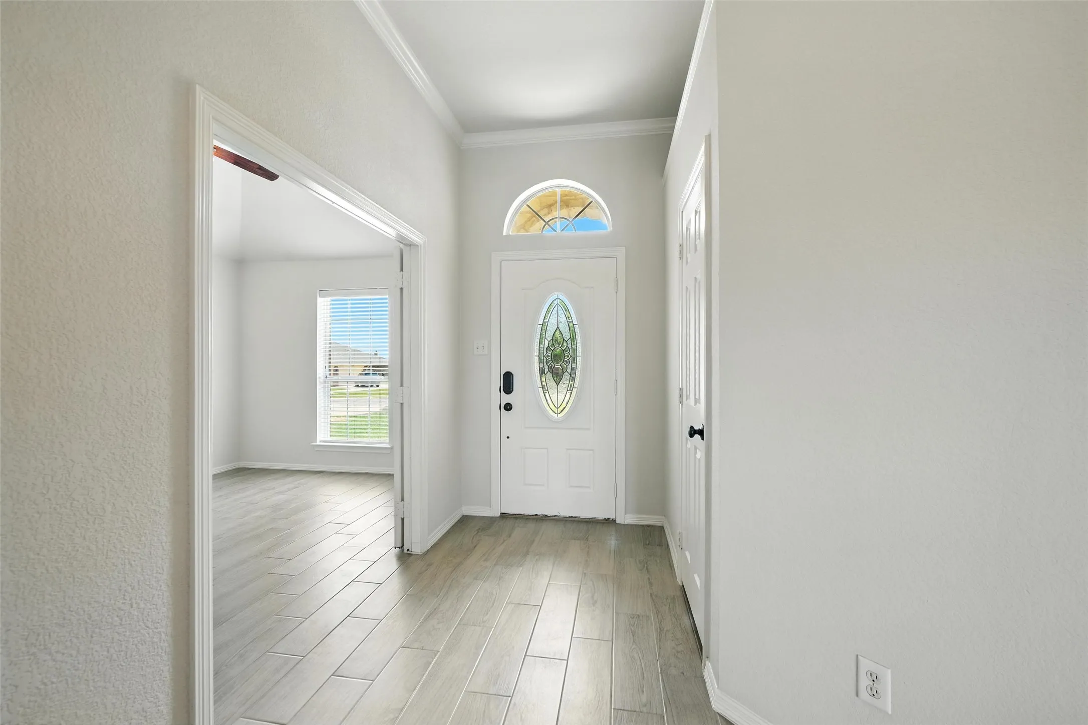 Single Family Residence For Rent in Parker County , 113 Shumard Drive, Aledo, Texas 76008, 3 Bedroom, 2 Bathroom, 2 Garage spaces, 1,681 Sqft, built in 2006, mls#21375381, Real Estate Agent in Aledo, Homes For Rent in Parker county, Homes For Rent in Aledo, Realtor in Aledo Texas, Real Estate Brokerage Independent Realty Texas, Luminita Cordes Realtor