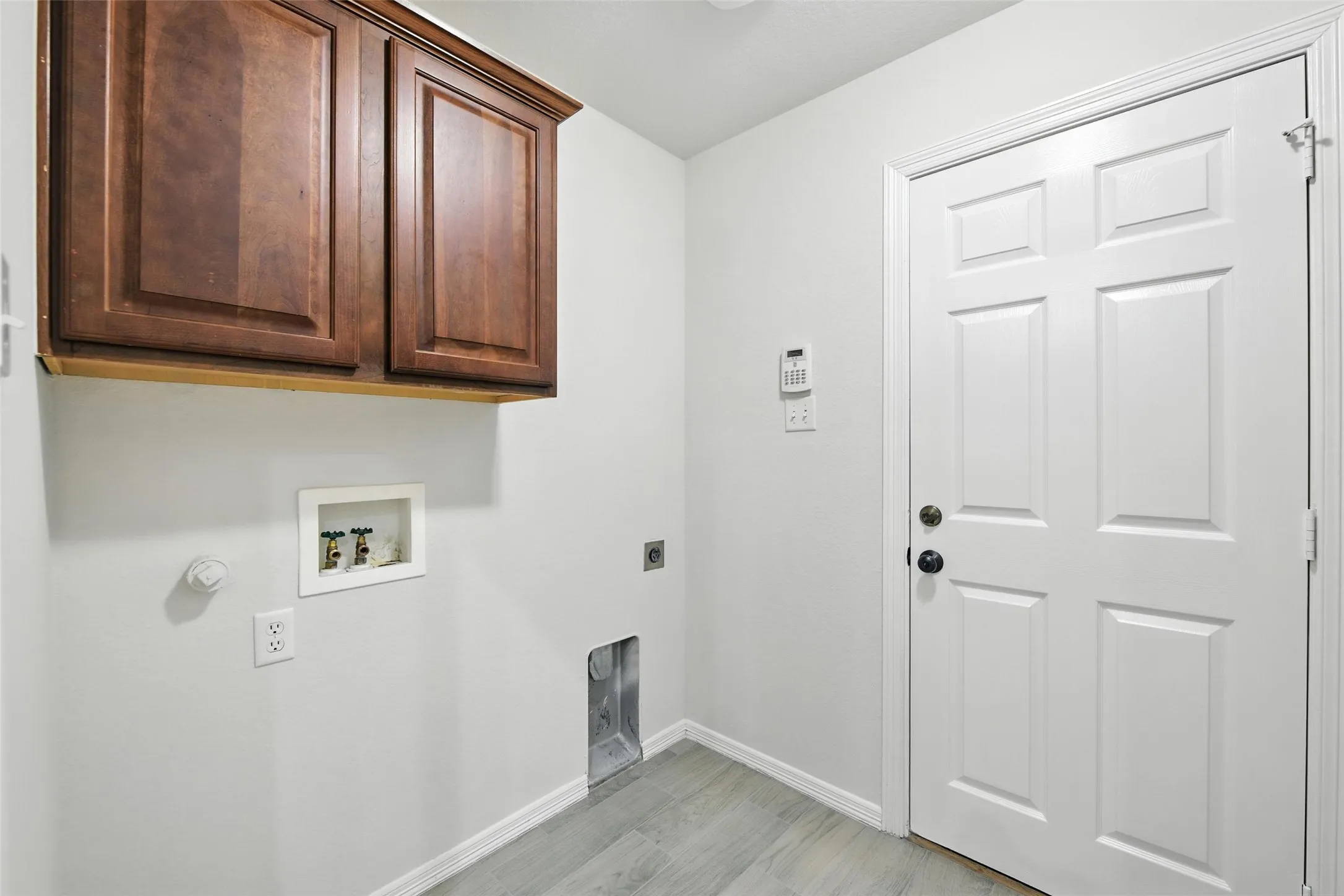 Single Family Residence For Rent in Parker County , 113 Shumard Drive, Aledo, Texas 76008, 3 Bedroom, 2 Bathroom, 2 Garage spaces, 1,681 Sqft, built in 2006, mls#21375381, Real Estate Agent in Aledo, Homes For Rent in Parker county, Homes For Rent in Aledo, Realtor in Aledo Texas, Real Estate Brokerage Independent Realty Texas, Luminita Cordes Realtor