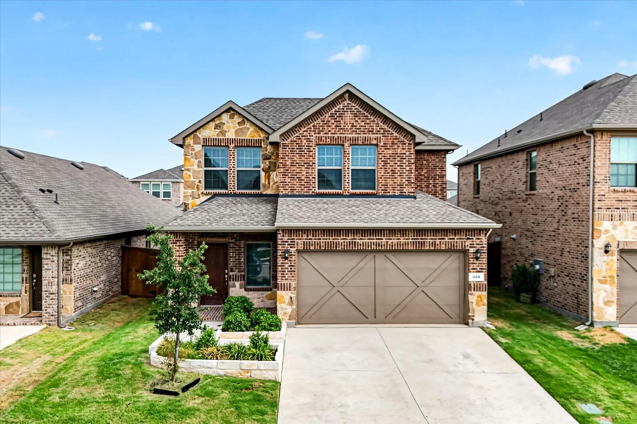 Single Family Residence For Rent in Denton County , 340 Willowmore Drive, Little Elm, Texas 75068, 3 Bedroom, 3 Bathroom, 2 Garage spaces, 1,928 Sqft, built in 2023, mls#21379685, Real Estate Agent in Little Elm, Homes For Rent in Denton county, Homes For Rent in Little Elm, Realtor in Little Elm Texas, Real Estate Brokerage Independent Realty Texas, Luminita Cordes Realtor