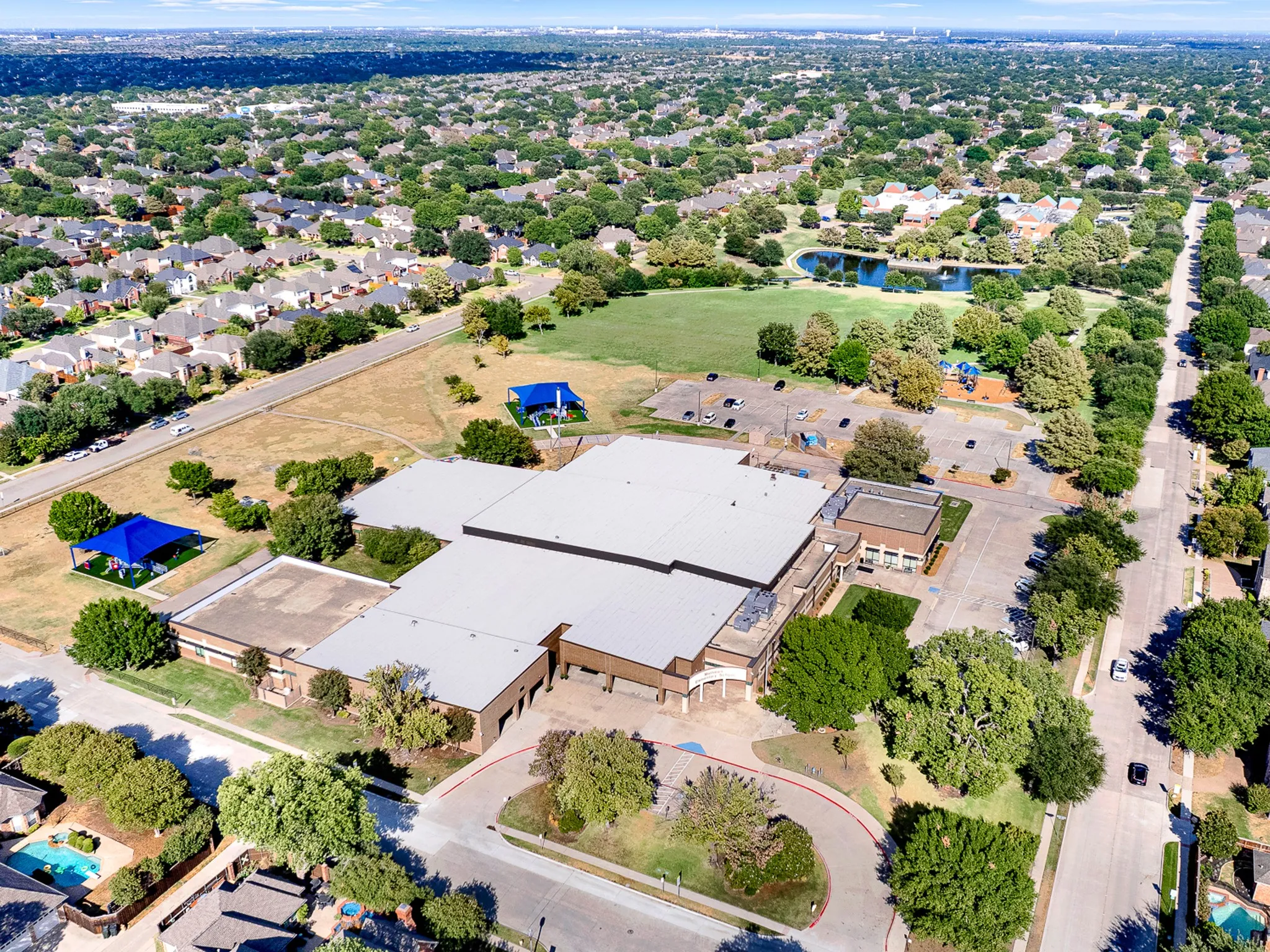 Single Family Residence For Sale in Collin County , 3404 Lantz Circle, Plano, Texas 75025, 5 Bedroom, 5 Bathroom, 3 Garage spaces, 4,337 Sqft, built in 1995, mls#21373947, Real Estate Agent in Plano, Homes For Sale in Collin county, Homes For Sale in Plano, Realtor in Plano Texas, Real Estate Brokerage Independent Realty Texas, Luminita Cordes Realtor
