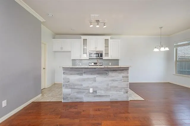 Single Family Residence For Rent in Collin County , 313 Austin Avenue, Wylie, Texas 75098, 3 Bedroom, 3 Bathroom, 2 Garage spaces, 1,641 Sqft, built in 2015, mls#21379751, Real Estate Agent in Wylie, Homes For Rent in Collin county, Homes For Rent in Wylie, Realtor in Wylie Texas, Real Estate Brokerage Independent Realty Texas, Luminita Cordes Realtor