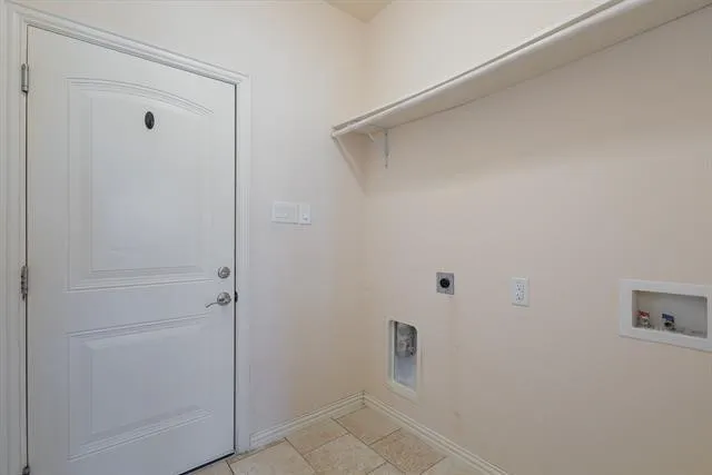 Single Family Residence For Rent in Collin County , 313 Austin Avenue, Wylie, Texas 75098, 3 Bedroom, 3 Bathroom, 2 Garage spaces, 1,641 Sqft, built in 2015, mls#21379751, Real Estate Agent in Wylie, Homes For Rent in Collin county, Homes For Rent in Wylie, Realtor in Wylie Texas, Real Estate Brokerage Independent Realty Texas, Luminita Cordes Realtor