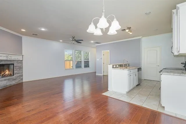 Single Family Residence For Rent in Collin County , 313 Austin Avenue, Wylie, Texas 75098, 3 Bedroom, 3 Bathroom, 2 Garage spaces, 1,641 Sqft, built in 2015, mls#21379751, Real Estate Agent in Wylie, Homes For Rent in Collin county, Homes For Rent in Wylie, Realtor in Wylie Texas, Real Estate Brokerage Independent Realty Texas, Luminita Cordes Realtor