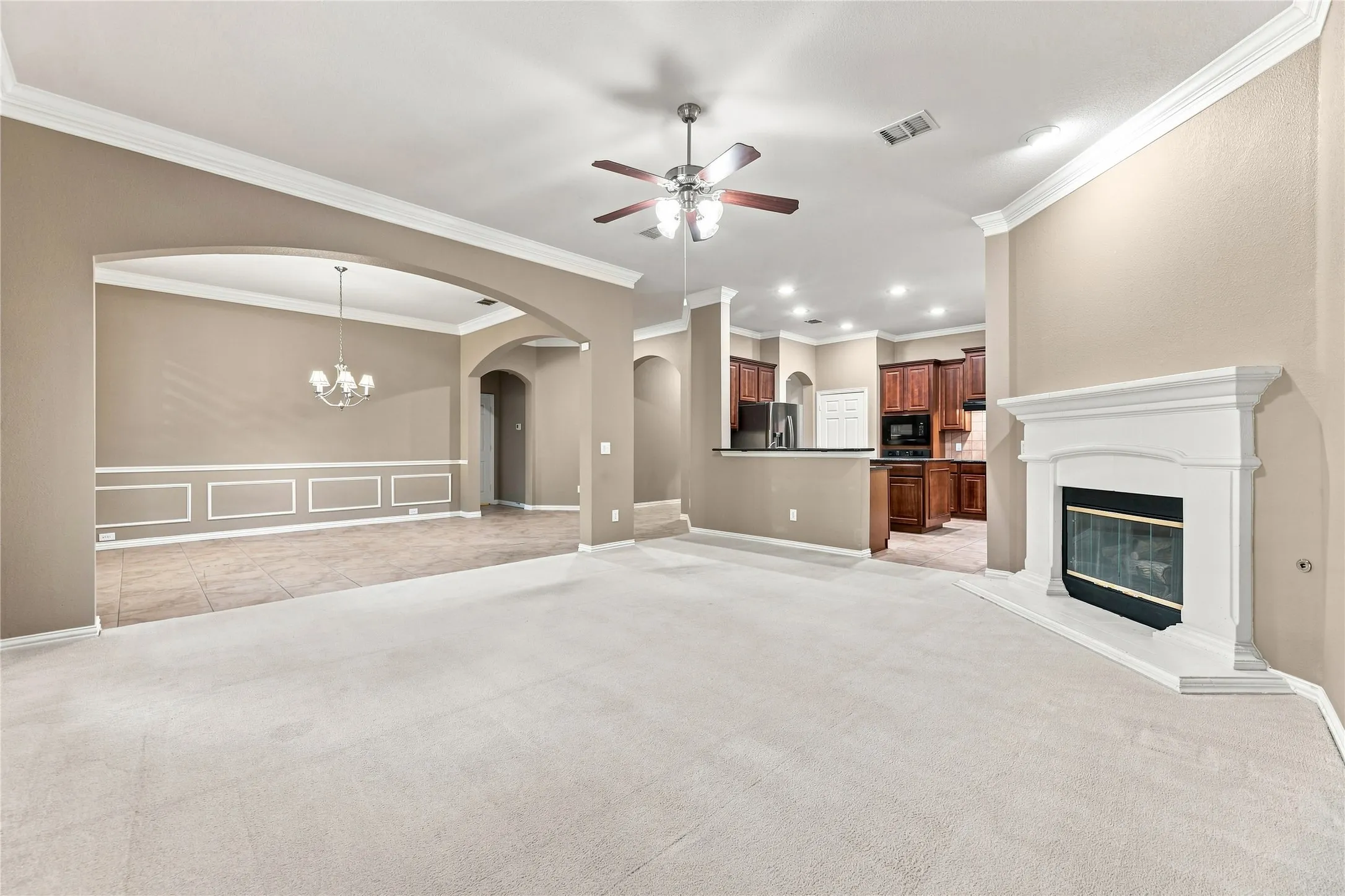 Single Family Residence For Sale in Collin County , 452 Long Cove Drive, Fairview, Texas 75069, 3 Bedroom, 3 Bathroom, 2 Garage spaces, 2,631 Sqft, built in 2005, mls#21379620, Real Estate Agent in Fairview, Homes For Sale in Collin county, Homes For Sale in Fairview, Realtor in Fairview Texas, Real Estate Brokerage Independent Realty Texas, Luminita Cordes Realtor