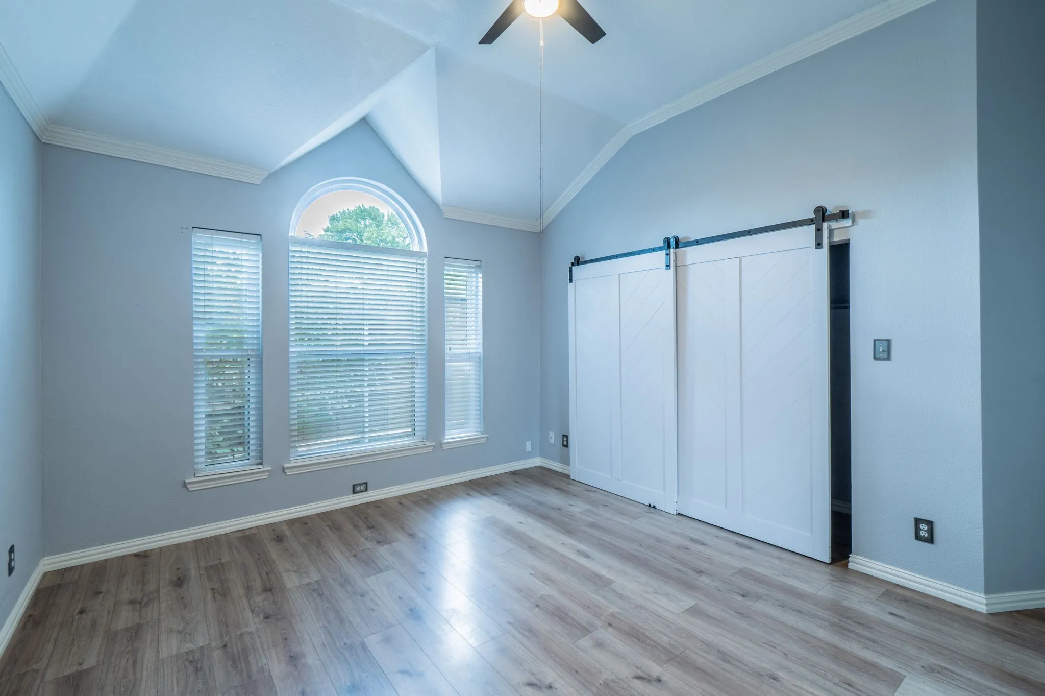 Single Family Residence For Rent in Dallas County , 802 Crest Ridge Court, Irving, Texas 75061, 4 Bedroom, 3 Bathroom, 2 Garage spaces, 2,862 Sqft, built in 1991, mls#21379837, Real Estate Agent in Irving, Homes For Rent in Dallas county, Homes For Rent in Irving, Realtor in Irving Texas, Real Estate Brokerage Independent Realty Texas, Luminita Cordes Realtor