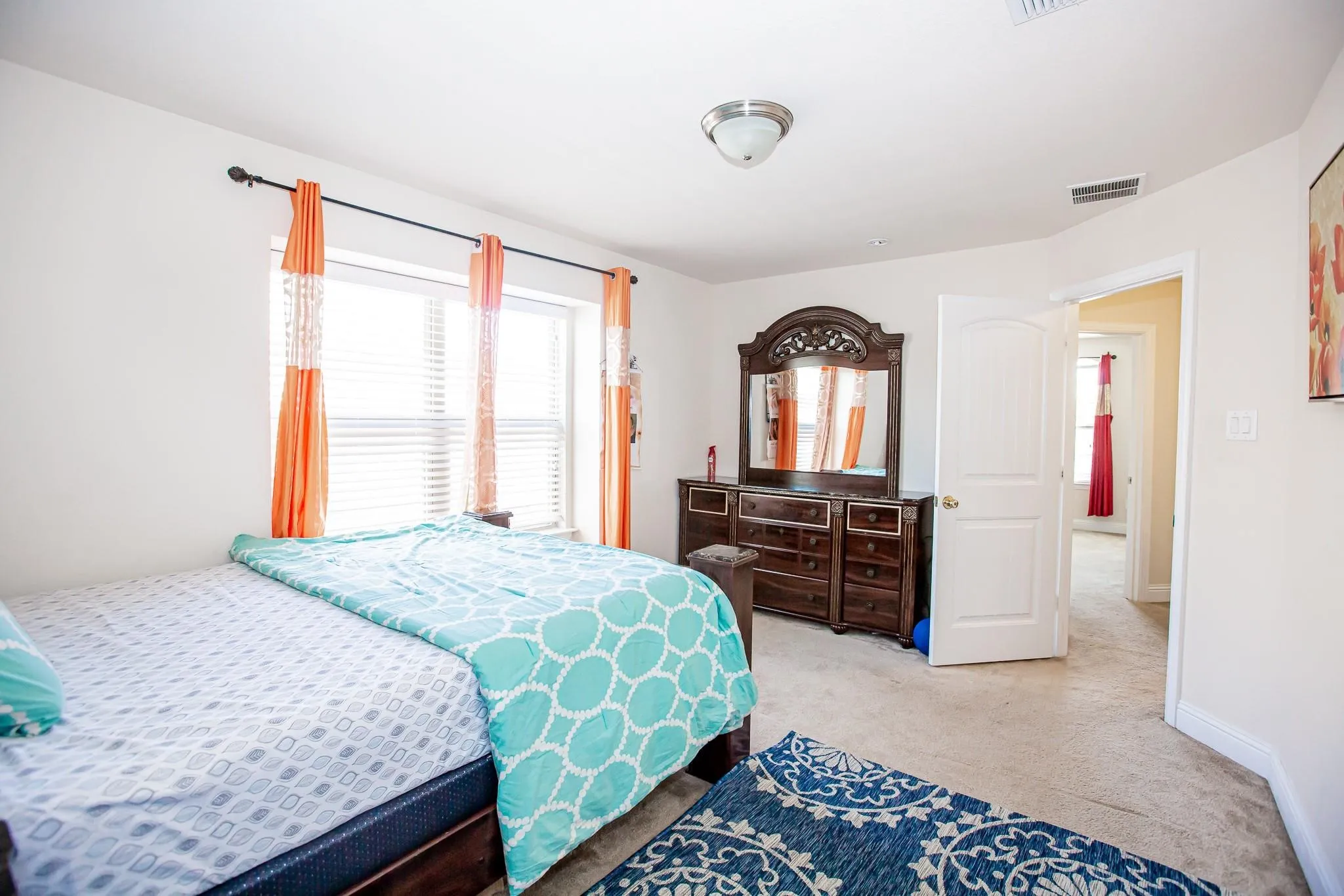 Single Family Residence For Sale in Tarrant County , 1002 Nail Lane, Euless, Texas 76040, 4 Bedroom, 3 Bathroom, 2 Garage spaces, 3,059 Sqft, built in 2015, mls#21379846, Real Estate Agent in Euless, Homes For Sale in Tarrant county, Homes For Sale in Euless, Realtor in Euless Texas, Real Estate Brokerage Independent Realty Texas, Luminita Cordes Realtor