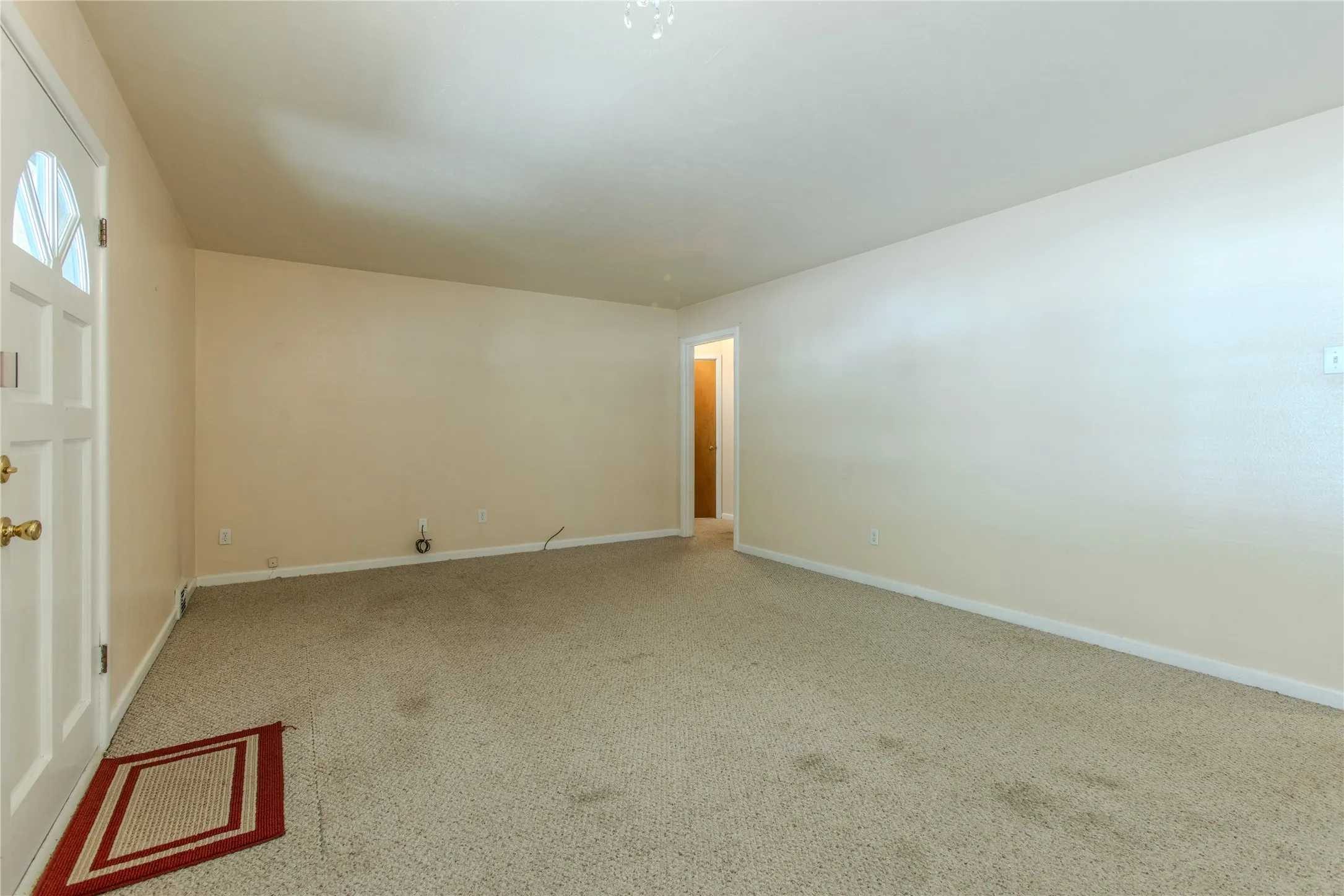 Single Family Residence For Sale in Mc Lennan County , 400 Randle Drive, Woodway, Texas 76712, 3 Bedroom, 2 Bathroom, 2 Garage spaces, 1,677 Sqft, built in 1956, mls#21379847, Real Estate Agent in Woodway, Homes For Sale in Mc Lennan county, Homes For Sale in Woodway, Realtor in Woodway Texas, Real Estate Brokerage Independent Realty Texas, Luminita Cordes Realtor