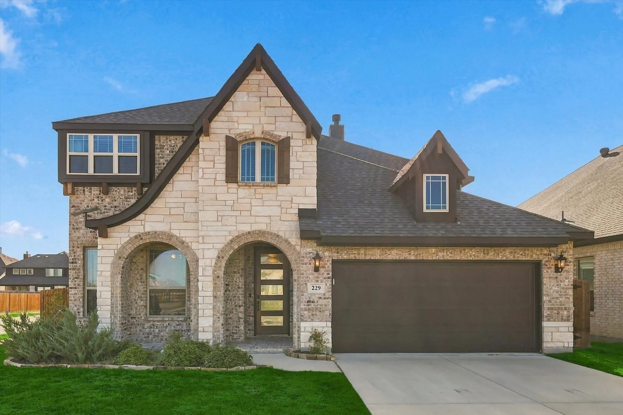Single Family Residence For Rent
